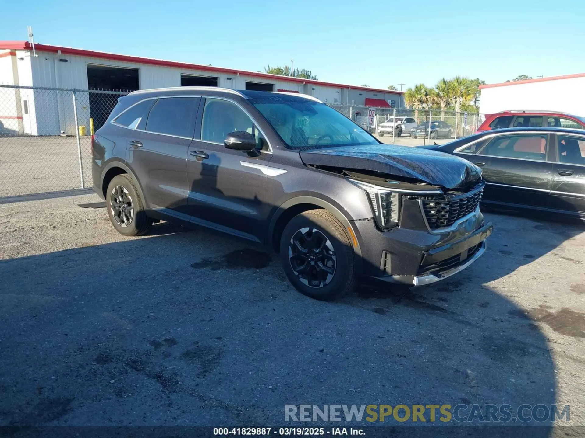 1 Photograph of a damaged car 5XYRL4JC4SG339131 KIA SORENTO 2025