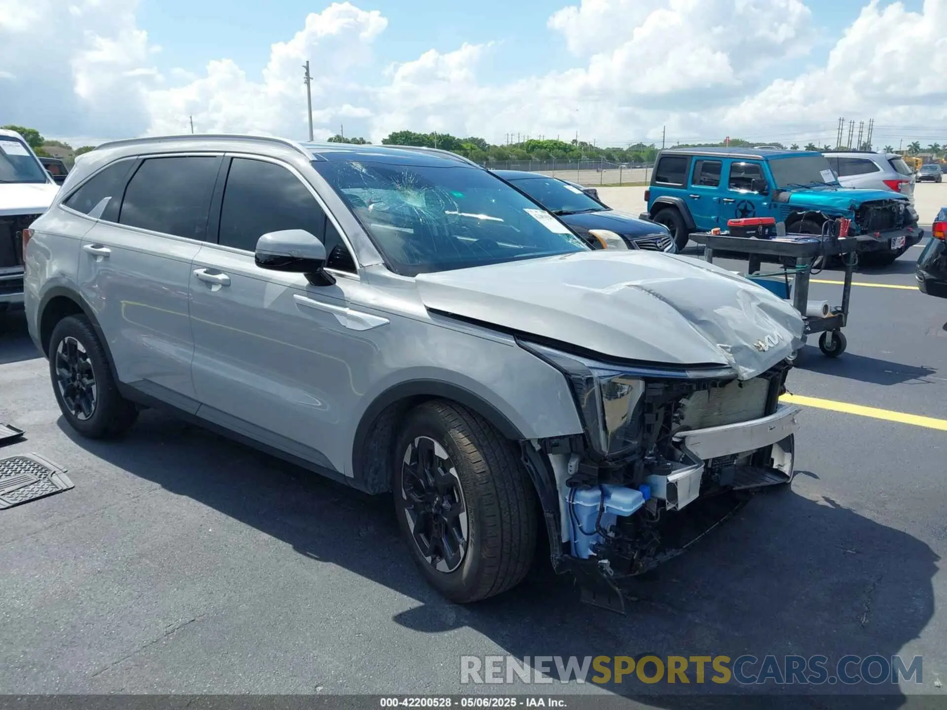 1 Photograph of a damaged car 5XYRL4JC9SG348200 KIA SORENTO 2025