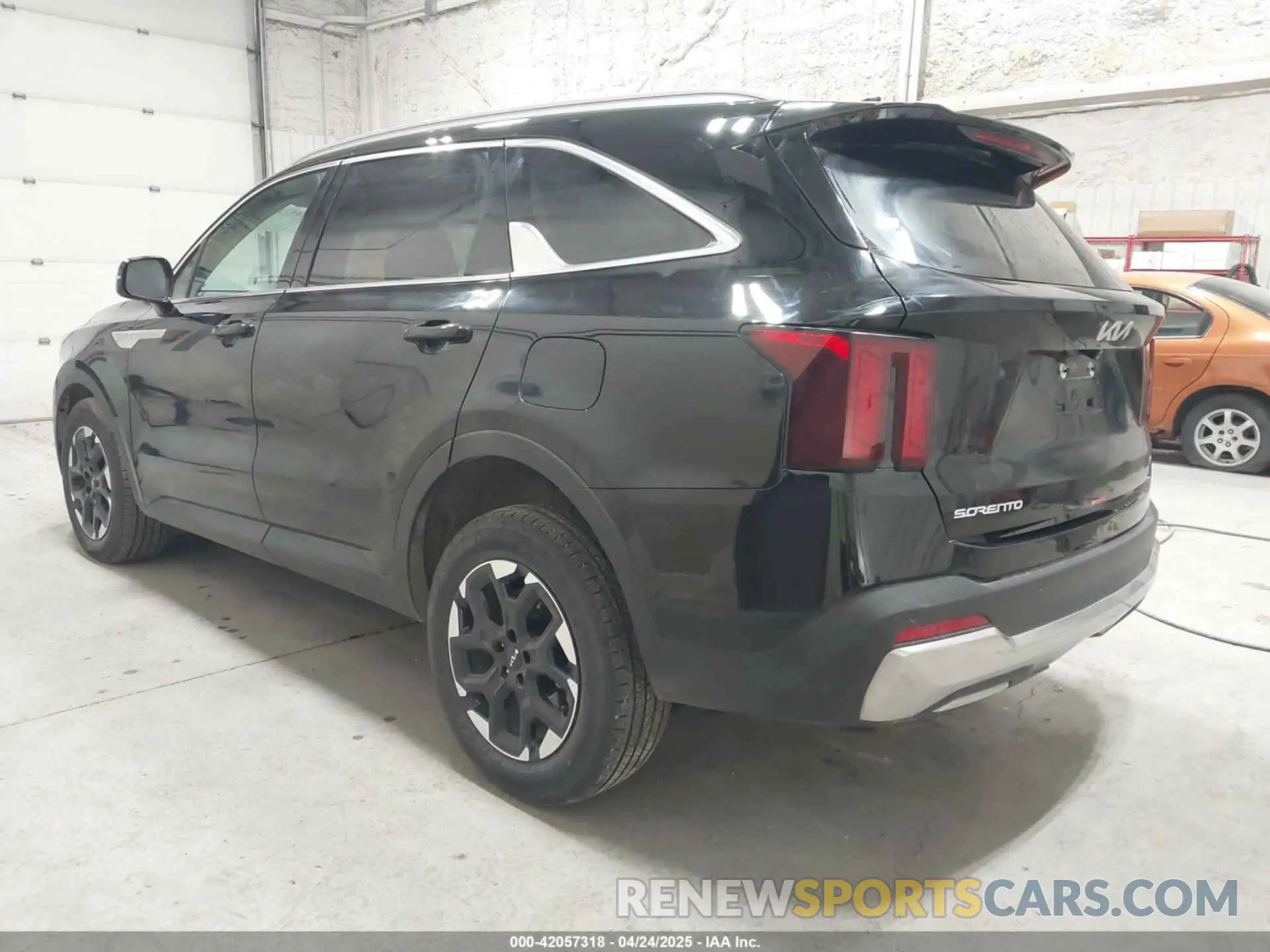 3 Photograph of a damaged car 5XYRLDJC9SG331865 KIA SORENTO 2025