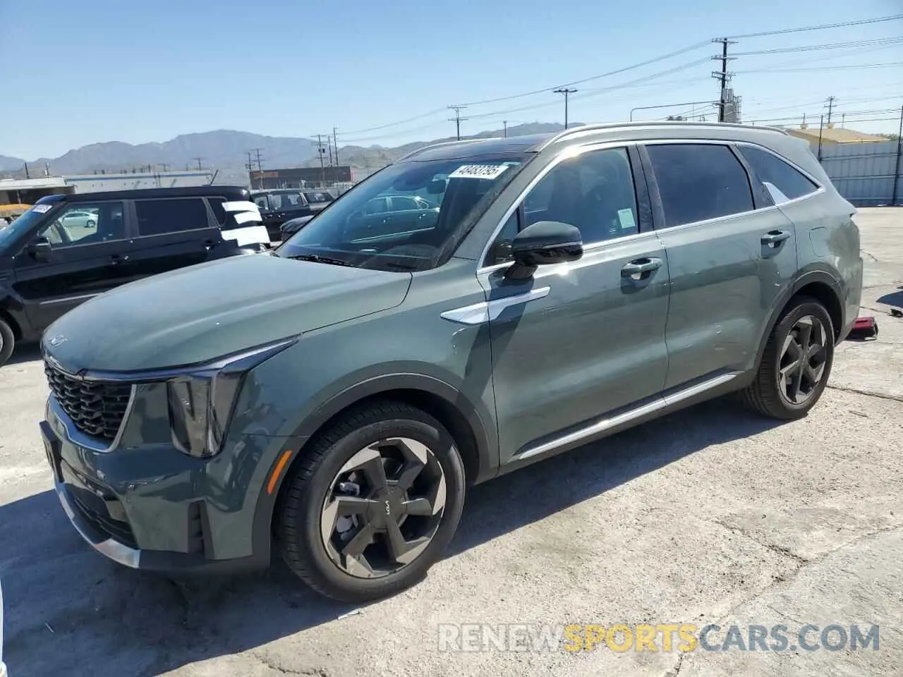 1 Photograph of a damaged car KNDRH4JGXS5302257 KIA SORENTO 2025
