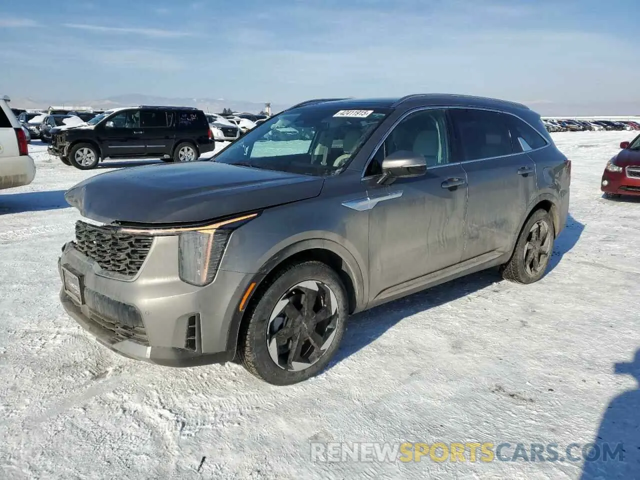 1 Photograph of a damaged car KNDRHDJG5S5339295 KIA SORENTO 2025