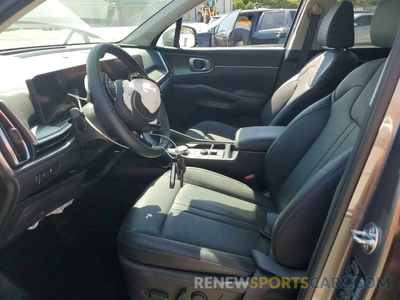 7 Photograph of a damaged car KNDRHDJG7S5287975 KIA SORENTO 2025