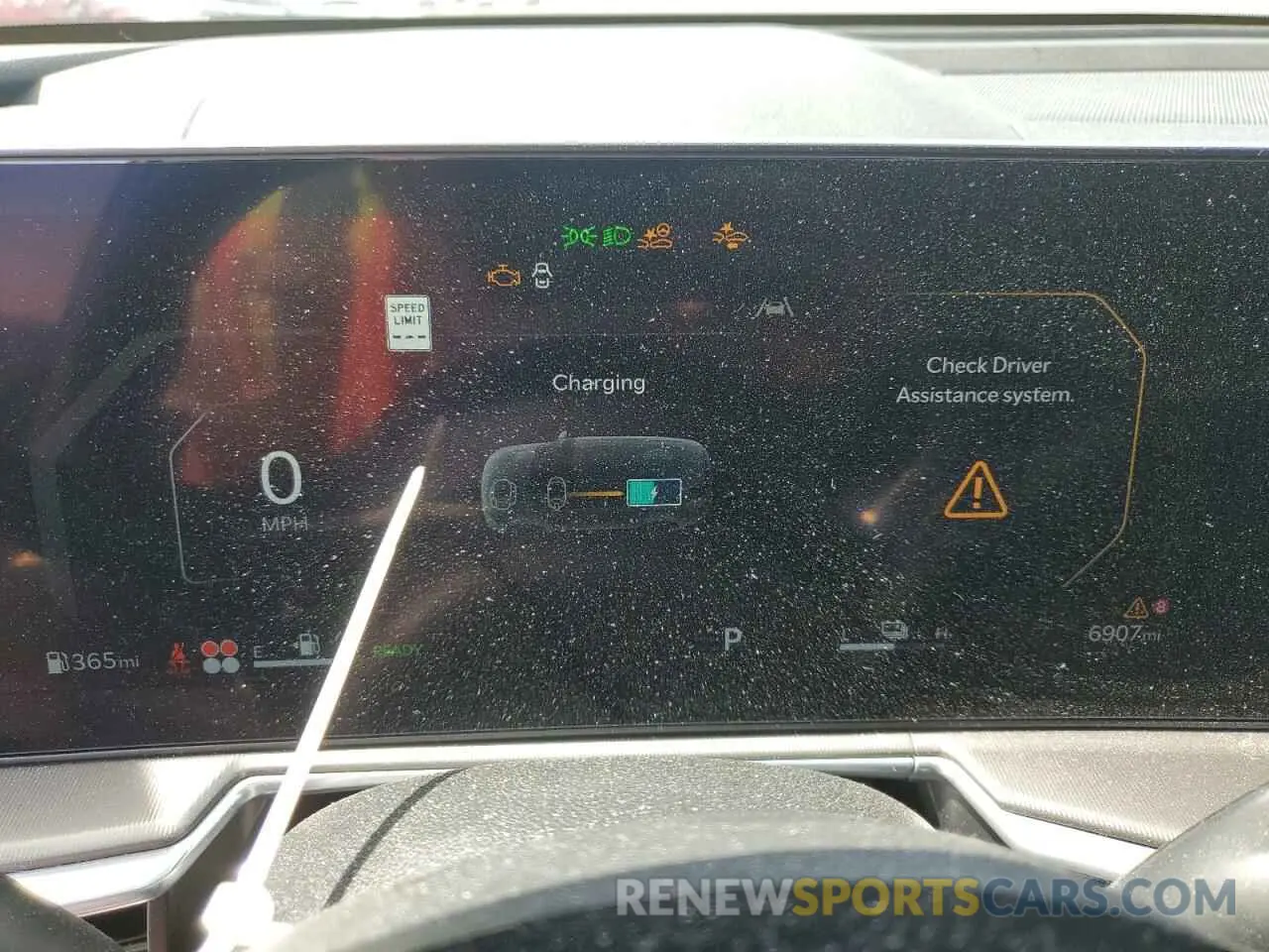 9 Photograph of a damaged car KNDRKDJG6S5323043 KIA SORENTO 2025