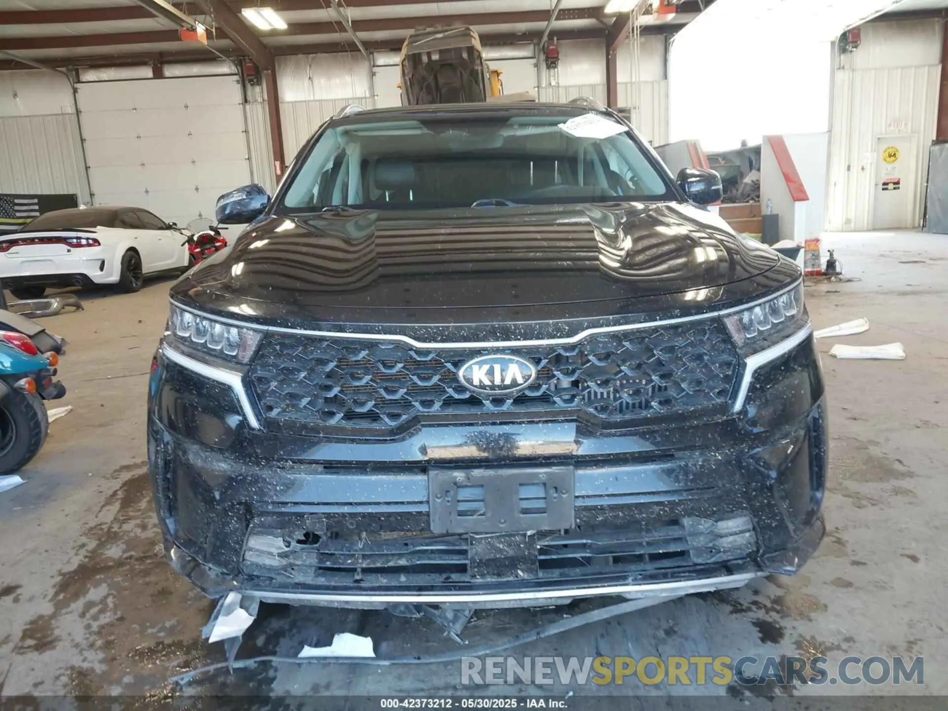 12 Photograph of a damaged car KNDRH4LG3M5018873 KIA SORENTO HYBRID 2021
