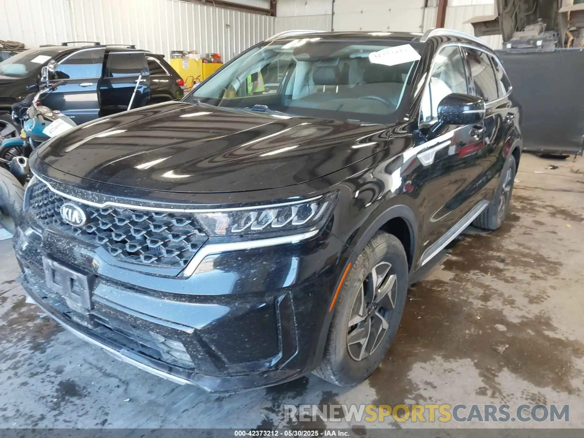 2 Photograph of a damaged car KNDRH4LG3M5018873 KIA SORENTO HYBRID 2021