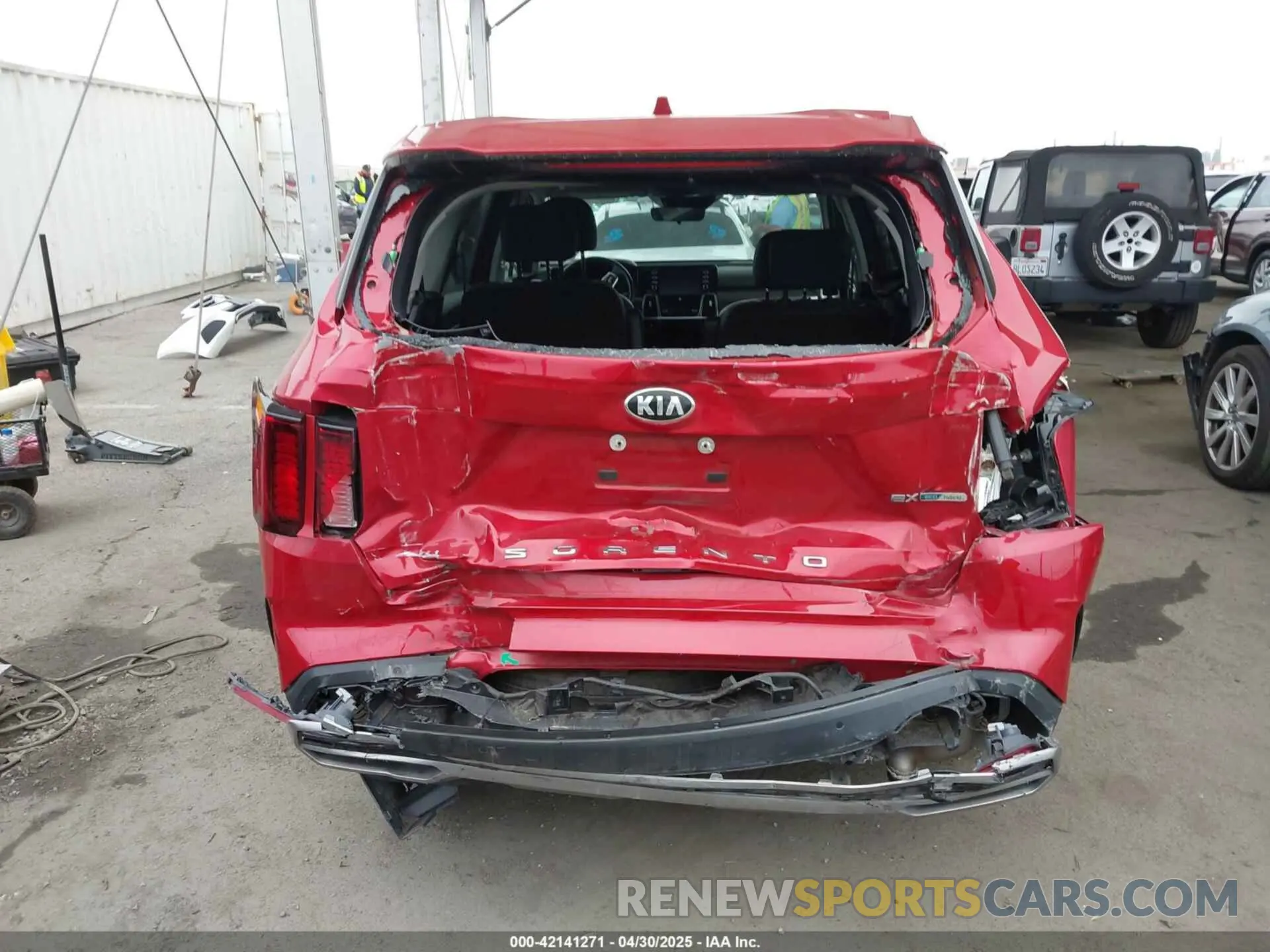 16 Photograph of a damaged car KNDRH4LGXM5033337 KIA SORENTO HYBRID 2021