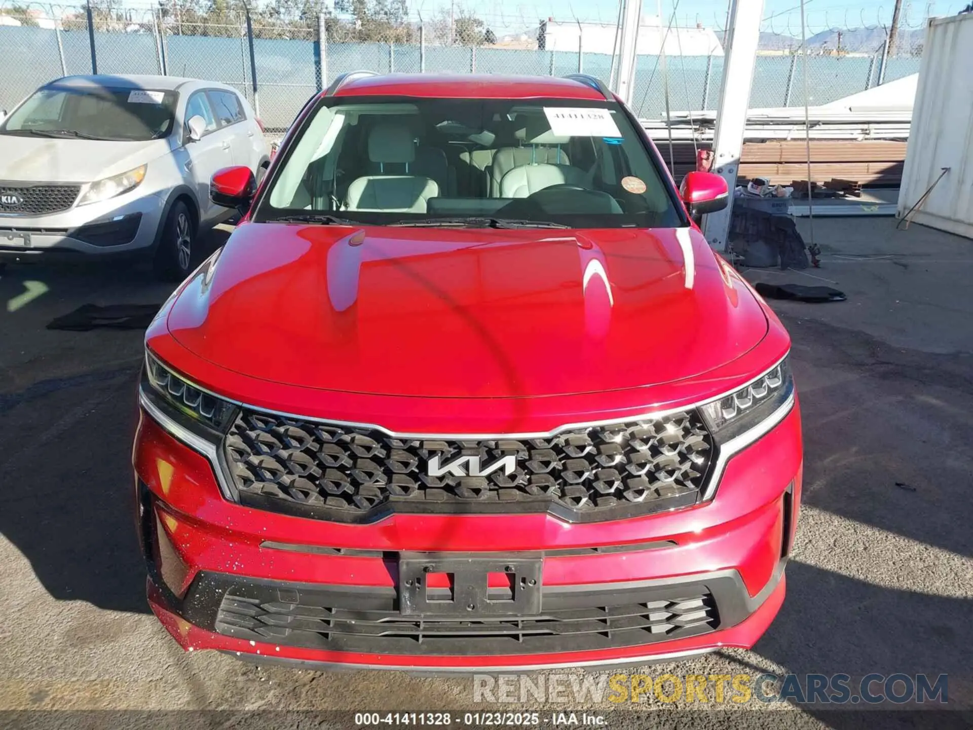 12 Photograph of a damaged car KNDRG4LG2N5092824 KIA SORENTO HYBRID 2022