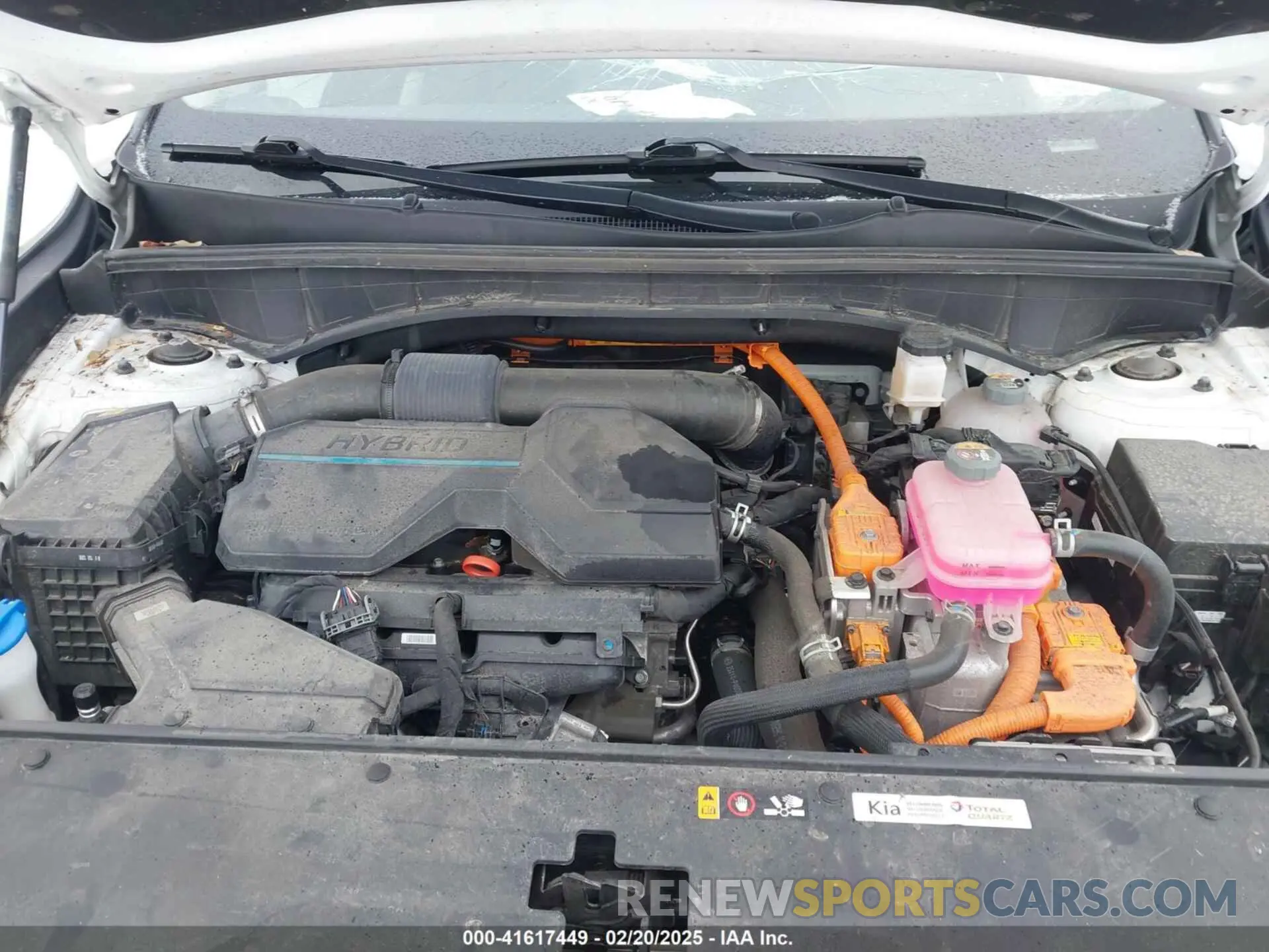 10 Photograph of a damaged car KNDRG4LG4N5102155 KIA SORENTO HYBRID 2022