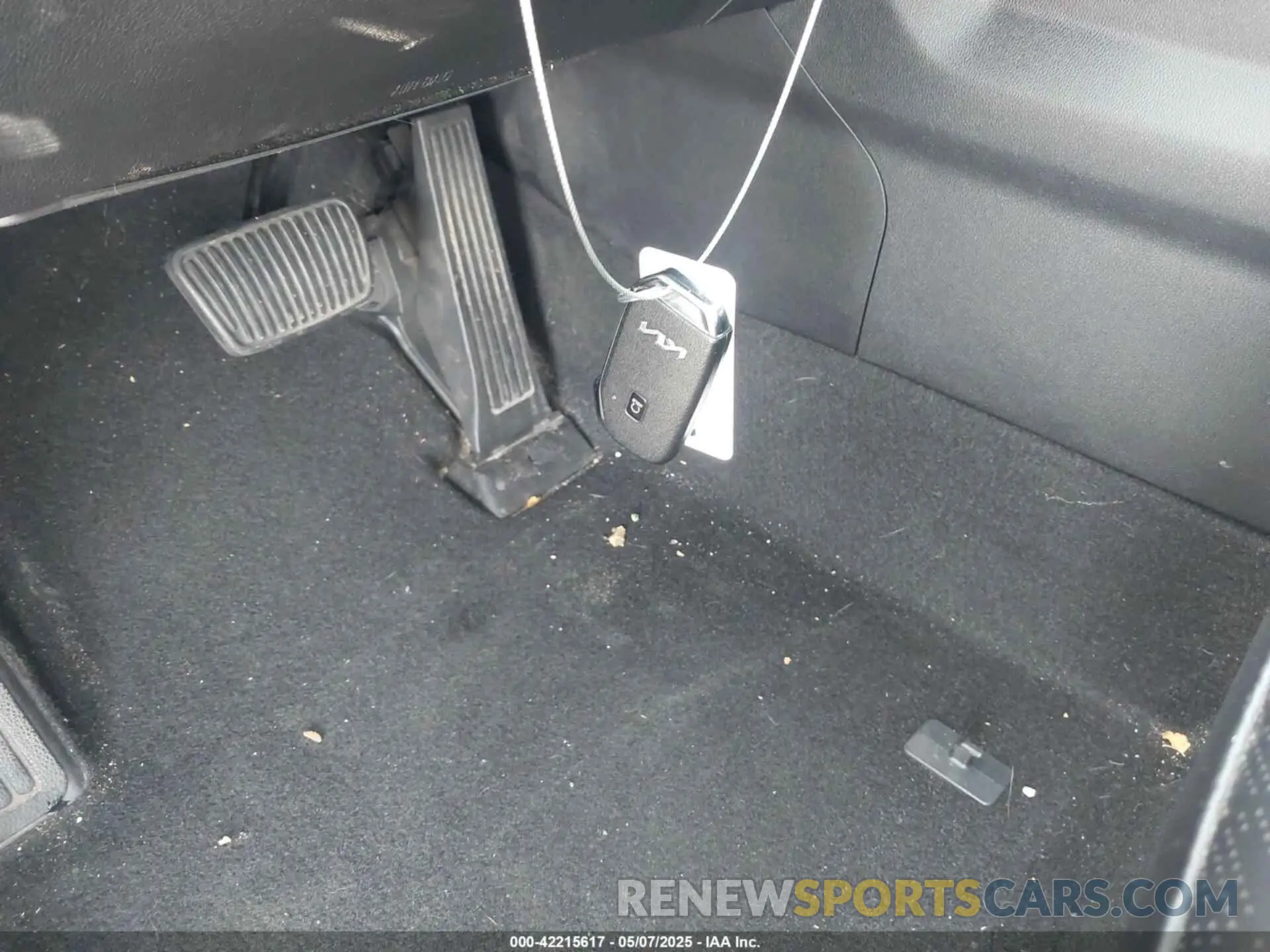 11 Photograph of a damaged car KNDRG4LG5N5085415 KIA SORENTO HYBRID 2022