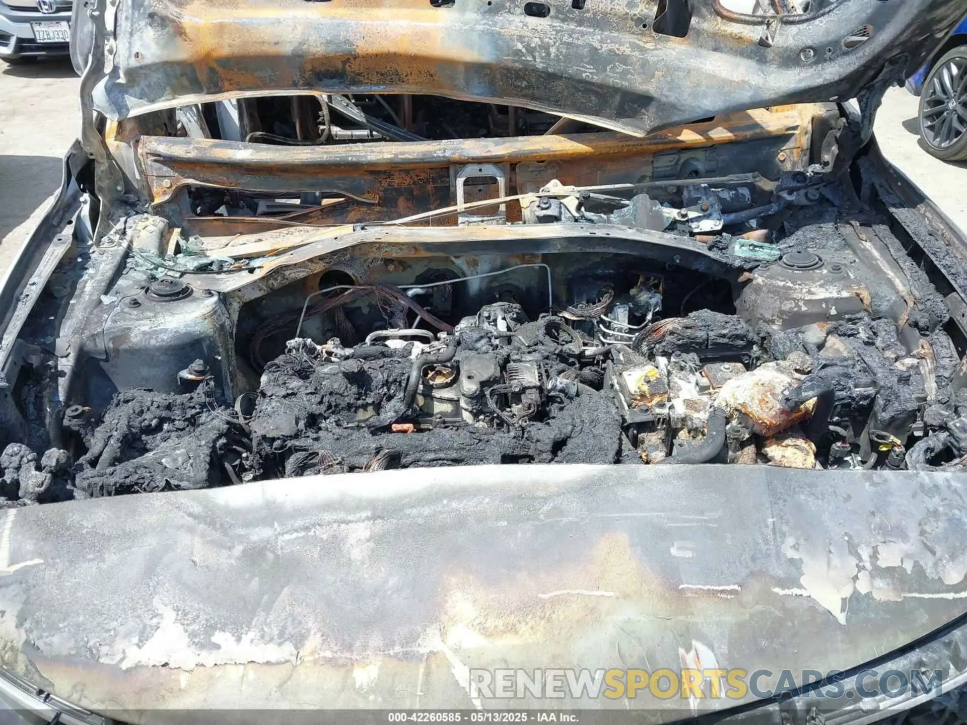 10 Photograph of a damaged car KNDRG4LGXN5110194 KIA SORENTO HYBRID 2022