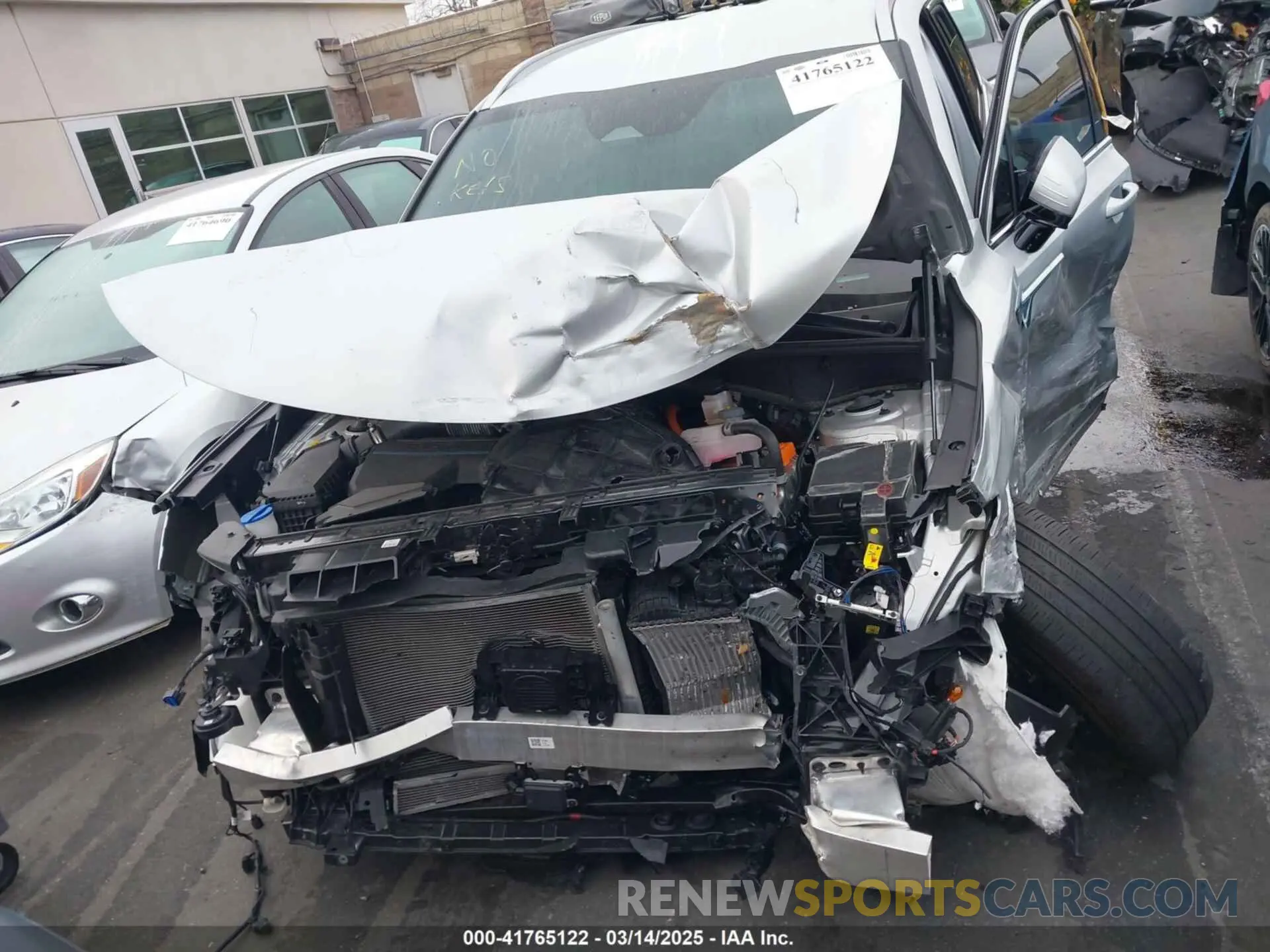 12 Photograph of a damaged car KNDRH4LG1P5156822 KIA SORENTO HYBRID 2023