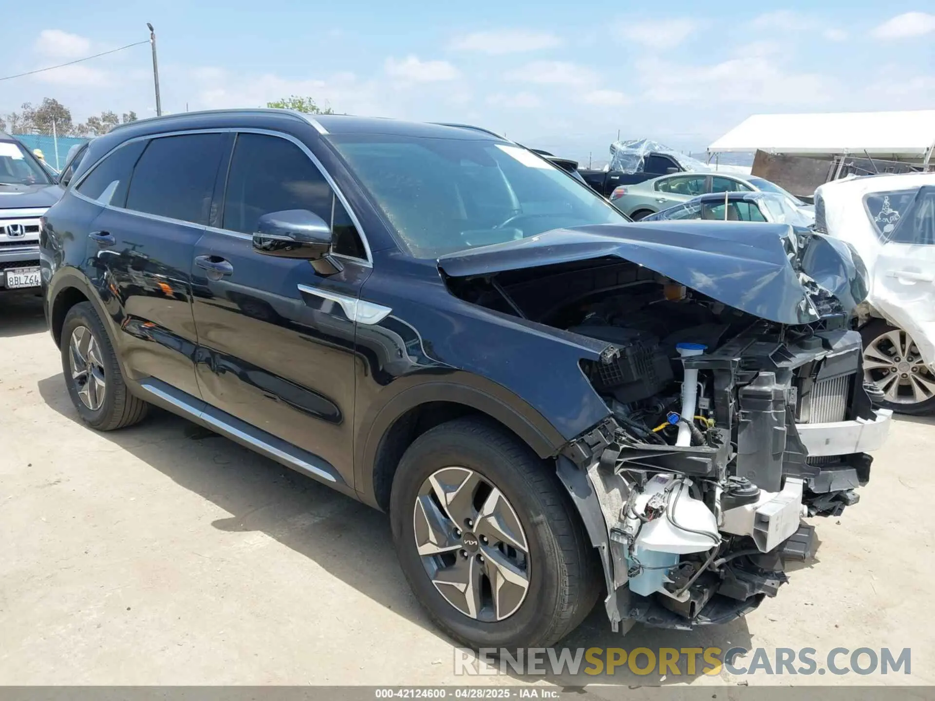 1 Photograph of a damaged car KNDRH4LG4P5142204 KIA SORENTO HYBRID 2023