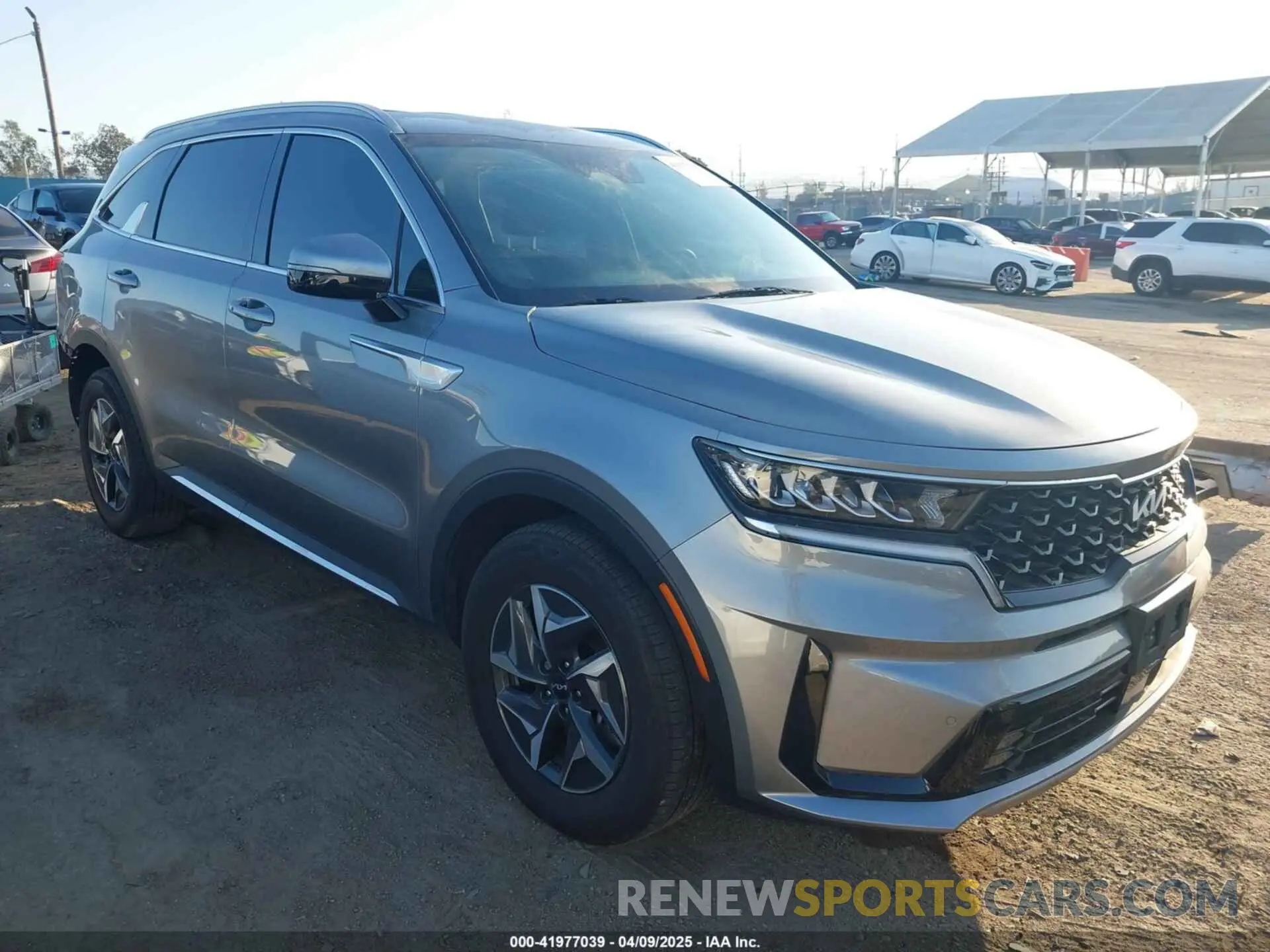 1 Photograph of a damaged car KNDRH4LG6P5184194 KIA SORENTO HYBRID 2023