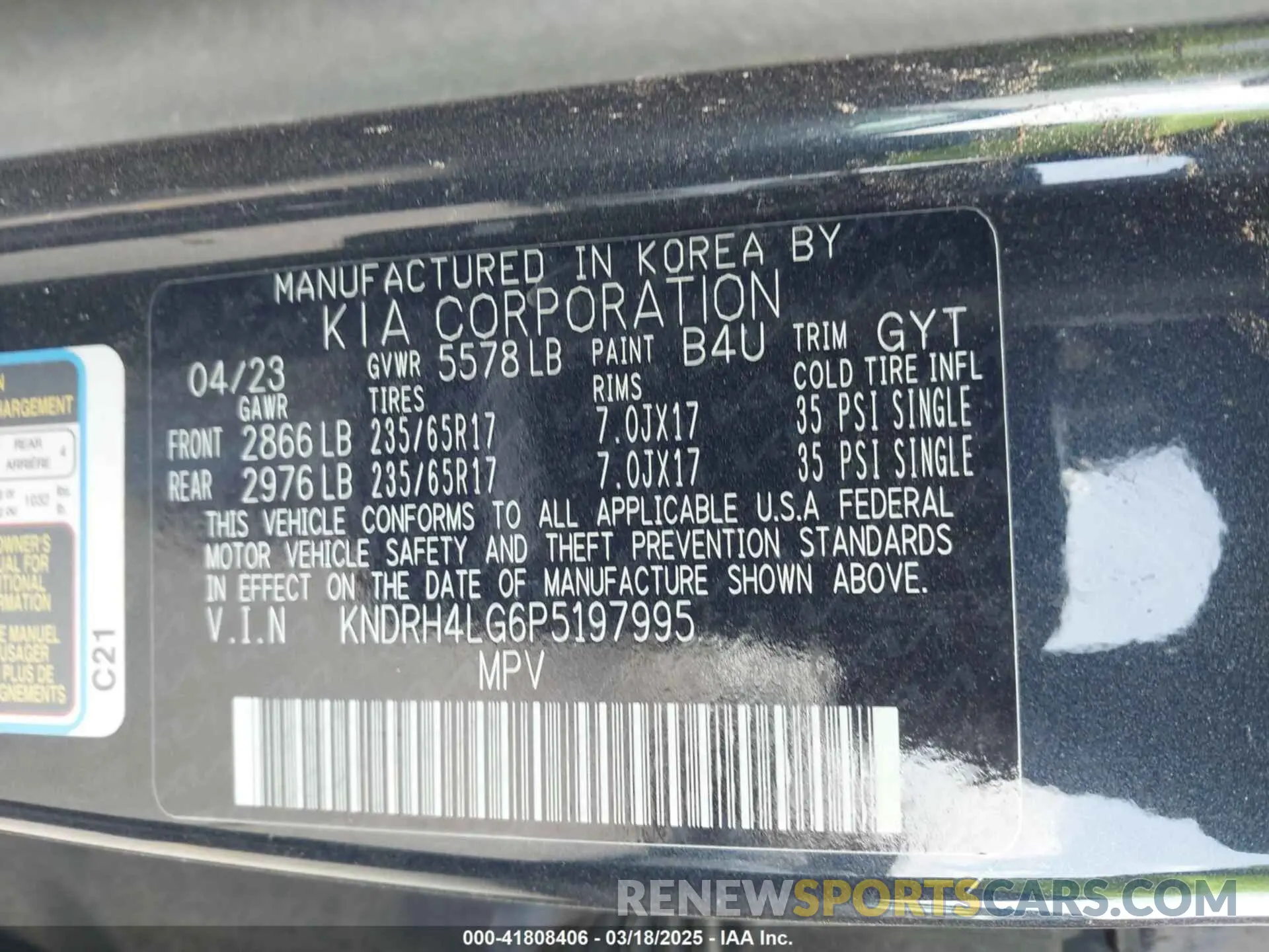 9 Photograph of a damaged car KNDRH4LG6P5197995 KIA SORENTO HYBRID 2023