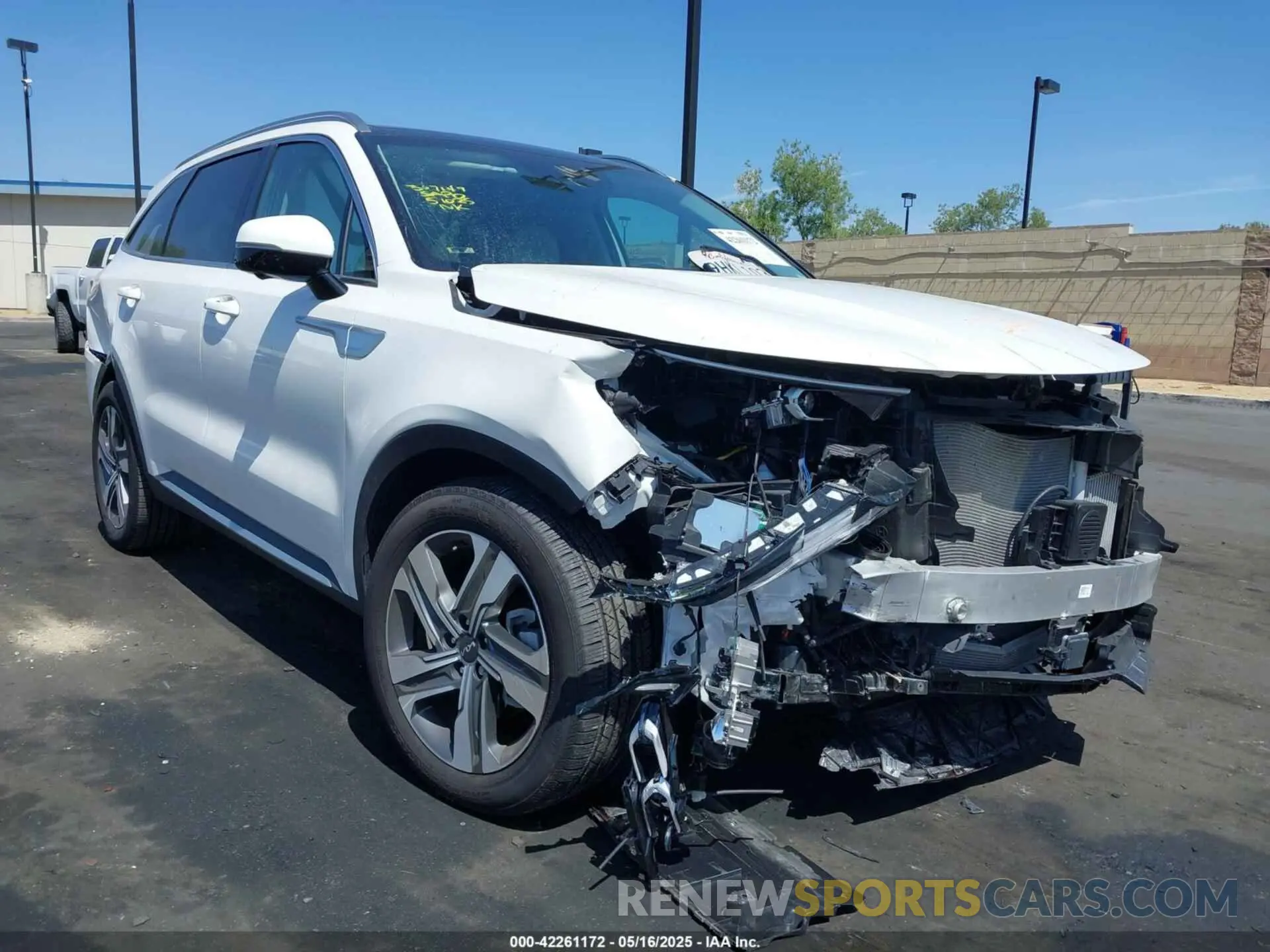 6 Photograph of a damaged car KNDRKDLG0P5208250 KIA SORENTO HYBRID 2023