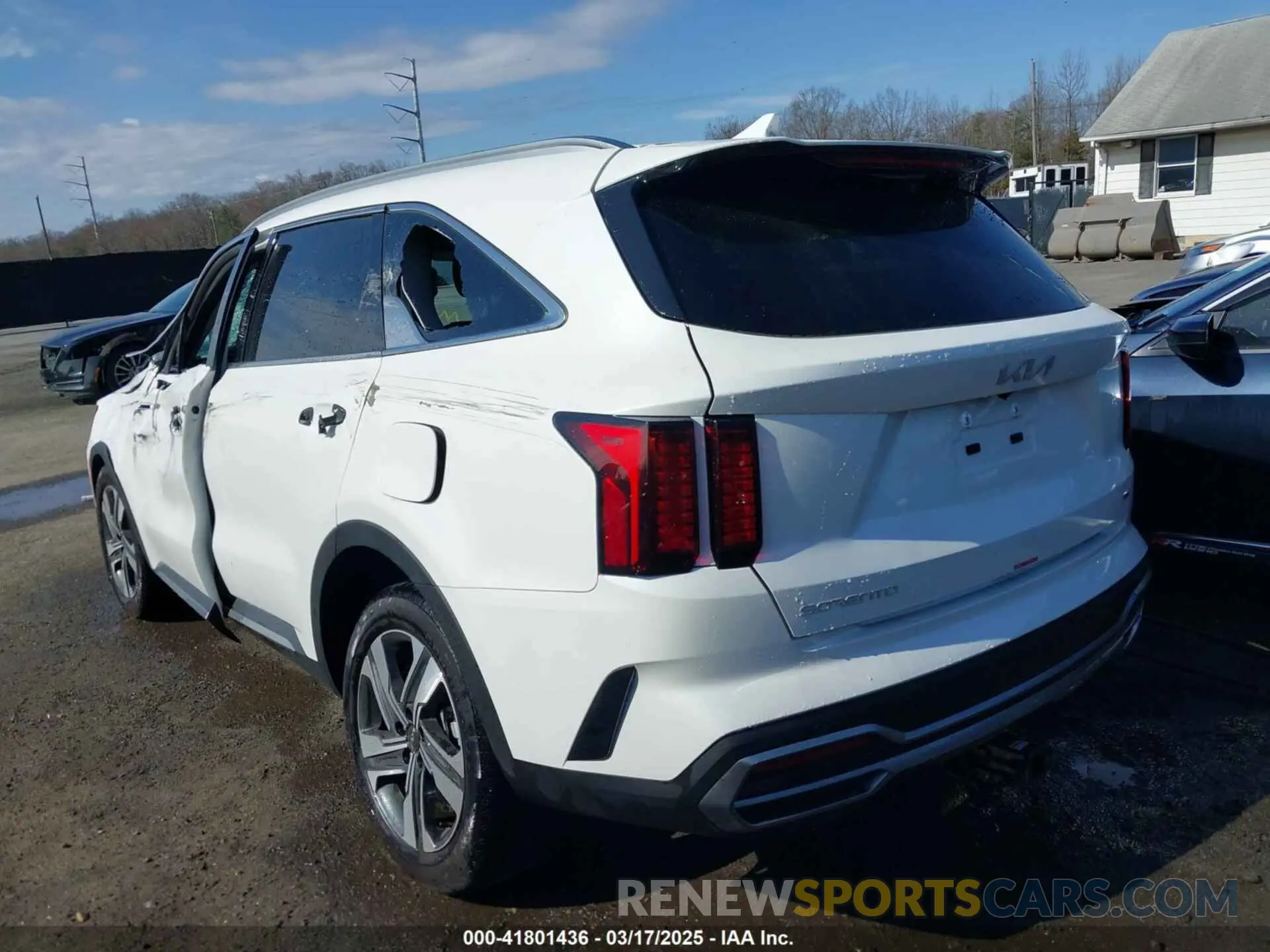 3 Photograph of a damaged car KNDRHDLG5R5259177 KIA SORENTO HYBRID 2024