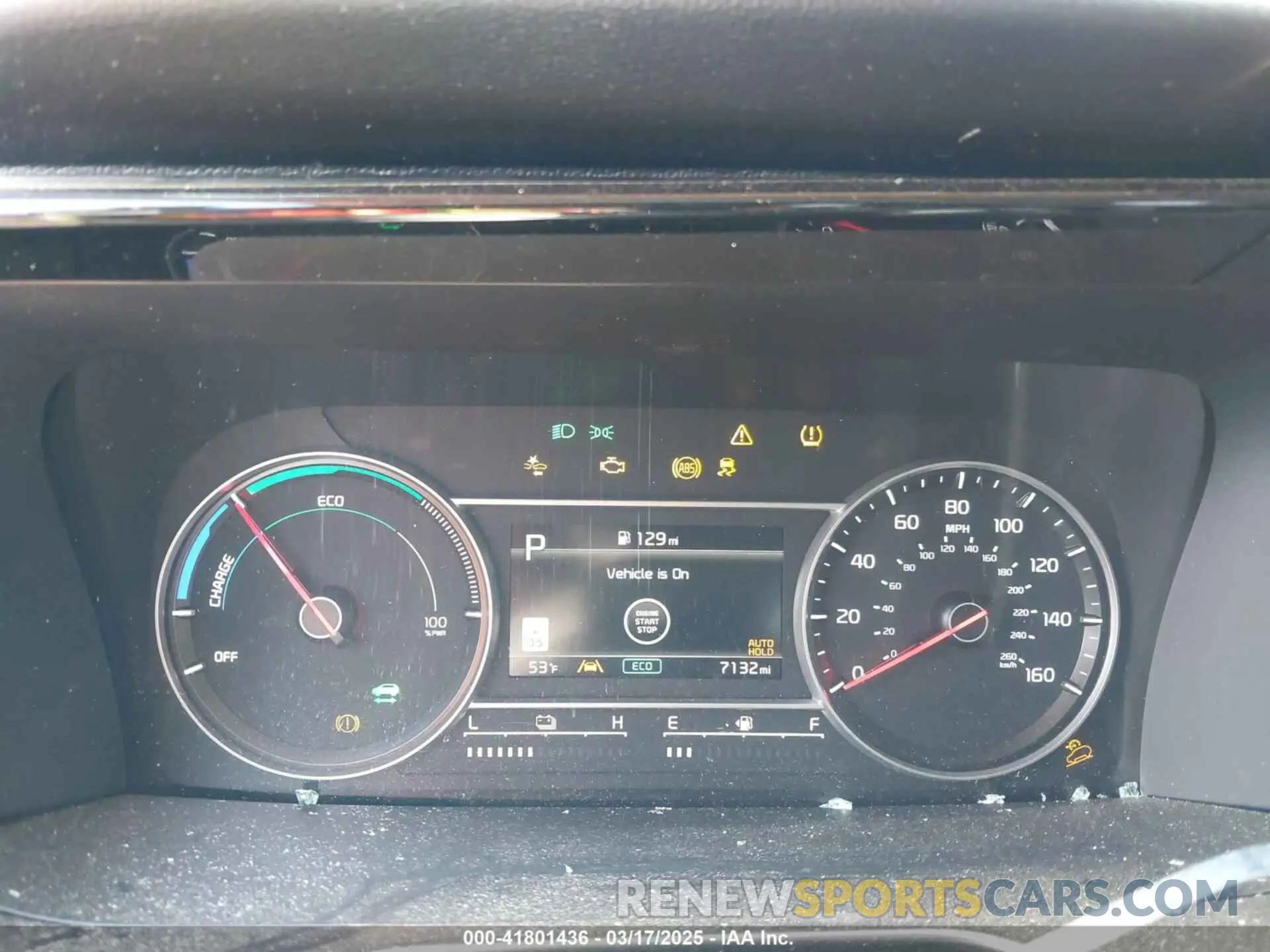 7 Photograph of a damaged car KNDRHDLG5R5259177 KIA SORENTO HYBRID 2024
