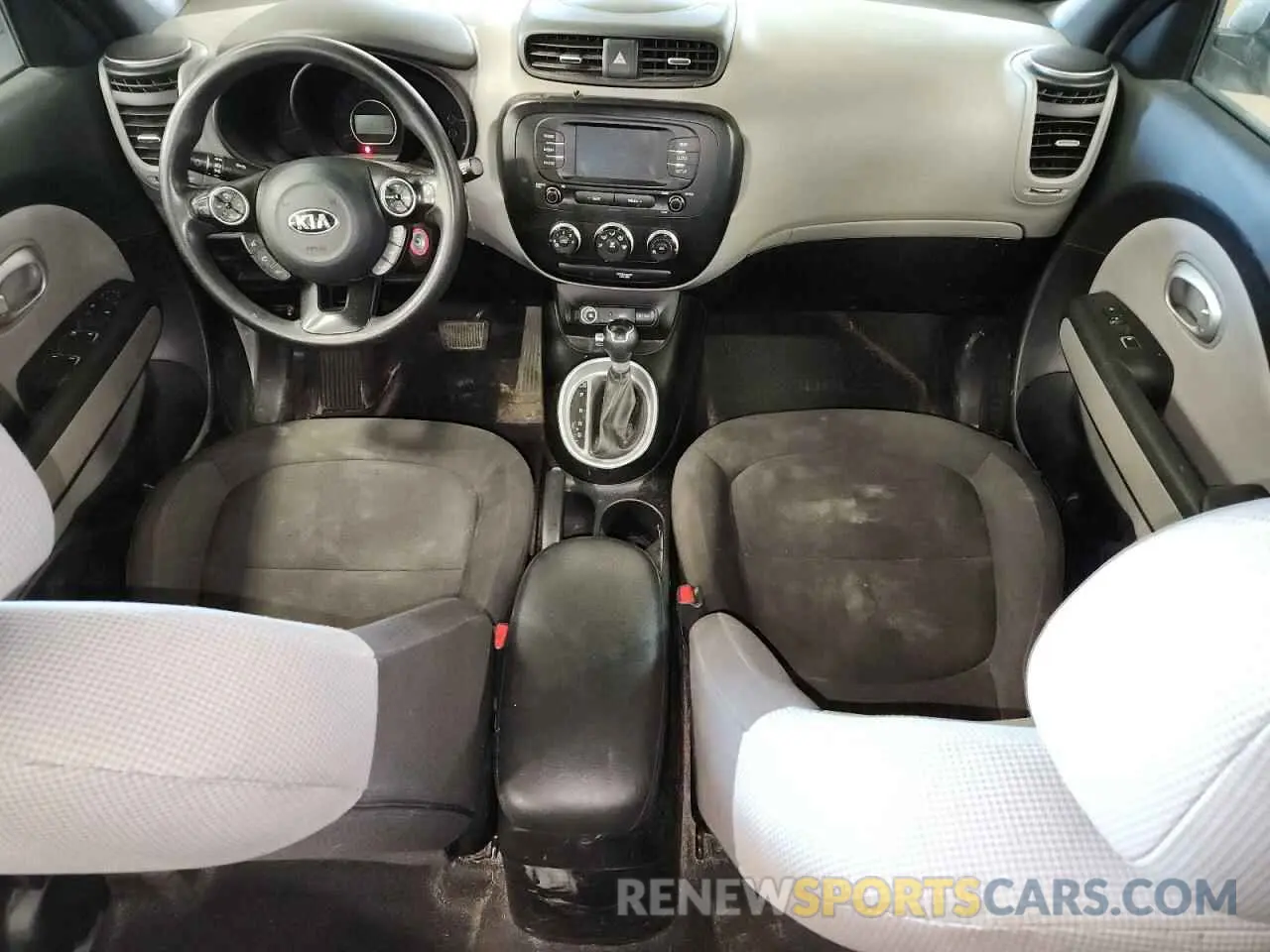 8 Photograph of a damaged car KNDJN2A20K7641046 KIA SOUL 2019