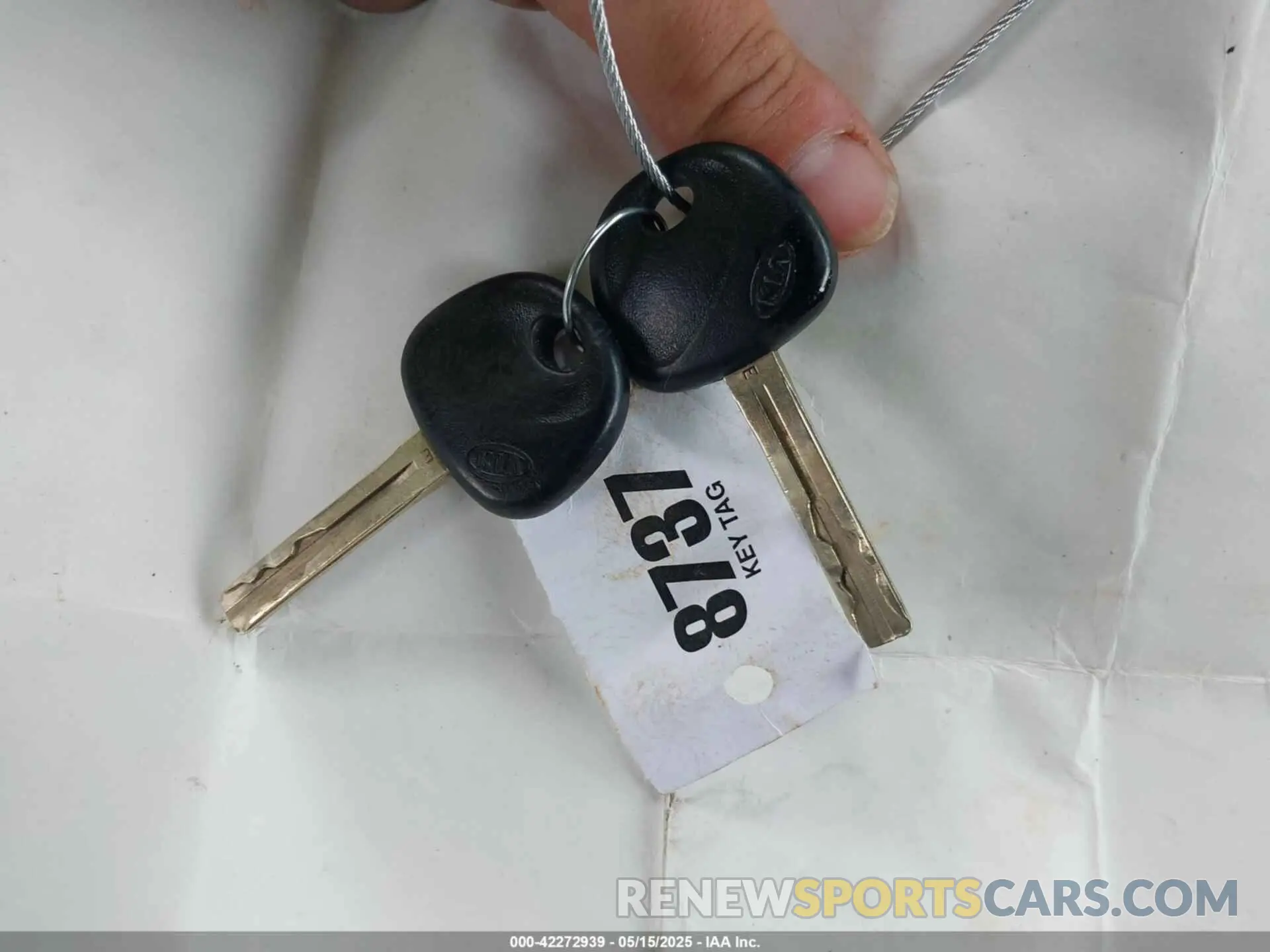 11 Photograph of a damaged car KNDJN2A20K7656081 KIA SOUL 2019