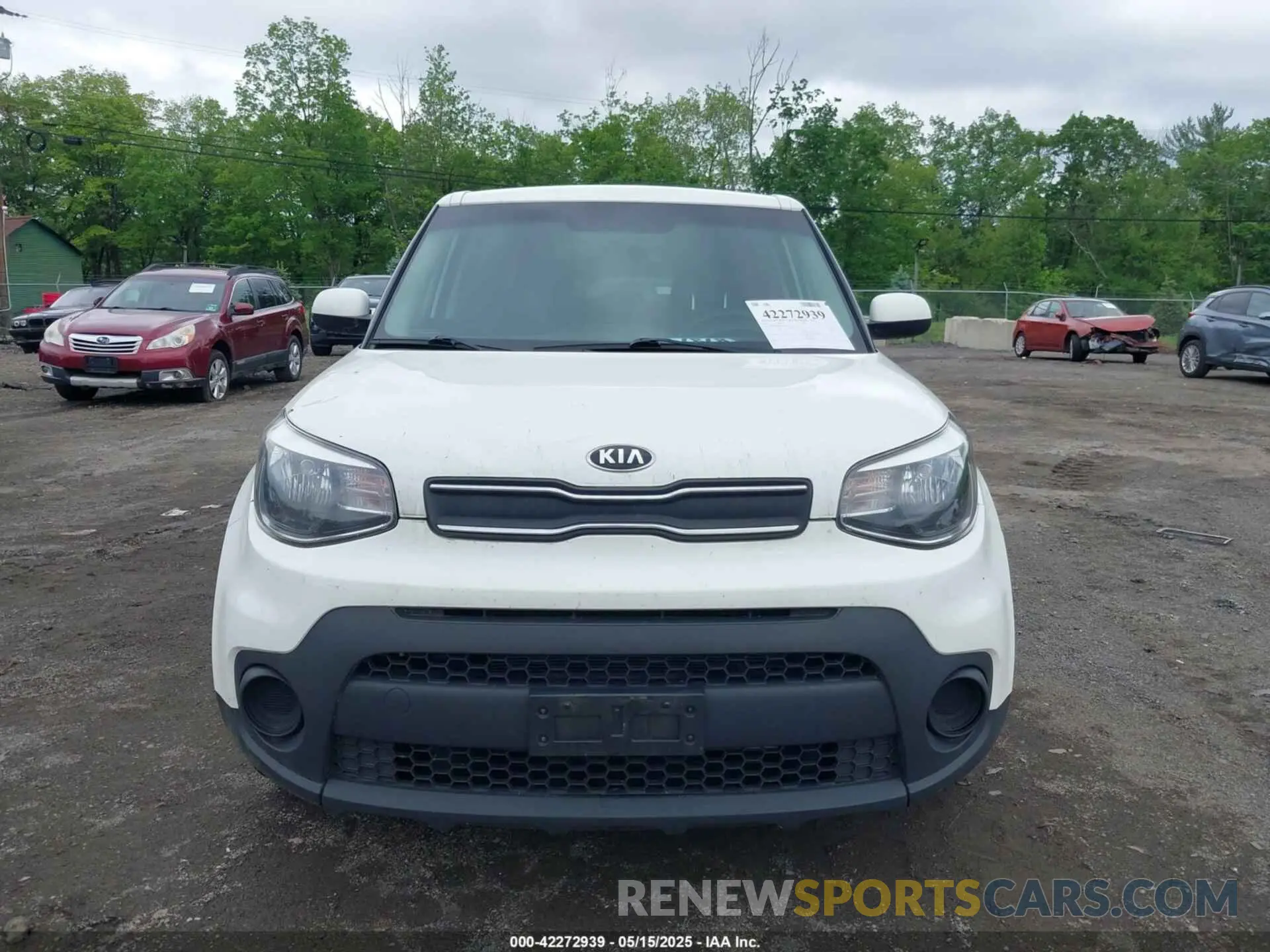 12 Photograph of a damaged car KNDJN2A20K7656081 KIA SOUL 2019