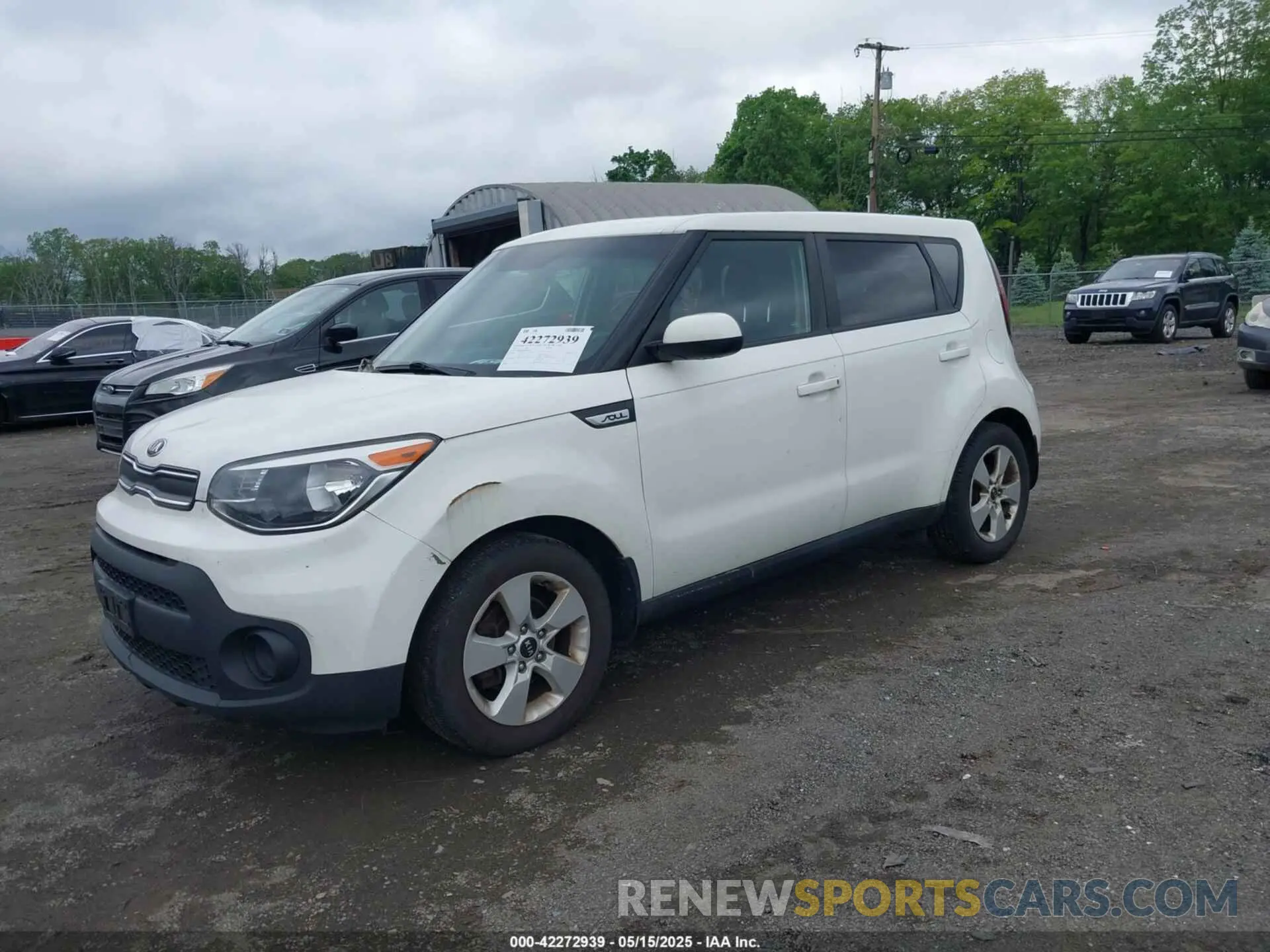 2 Photograph of a damaged car KNDJN2A20K7656081 KIA SOUL 2019