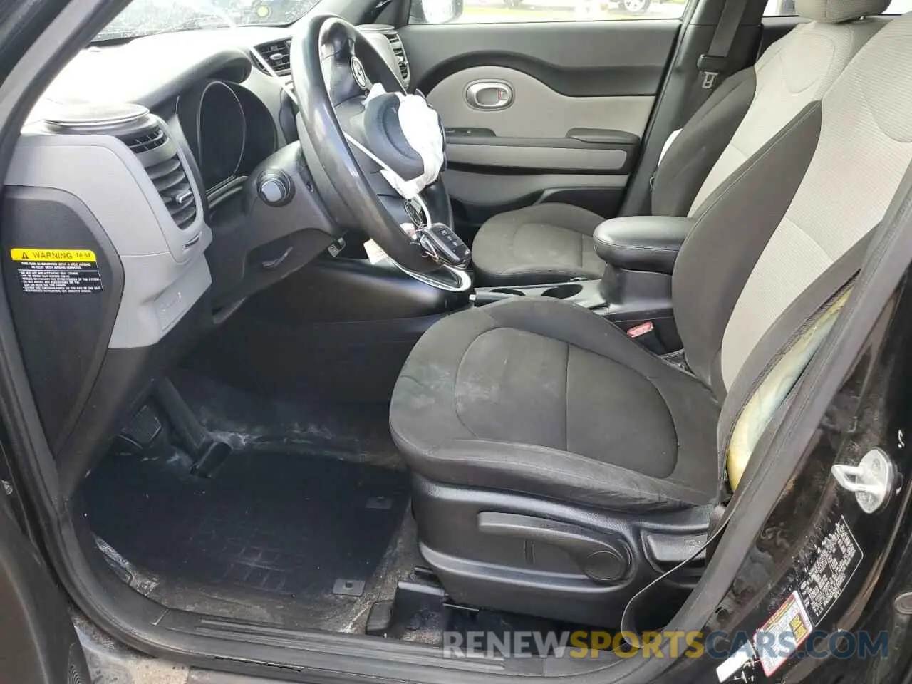 7 Photograph of a damaged car KNDJN2A20K7690151 KIA SOUL 2019