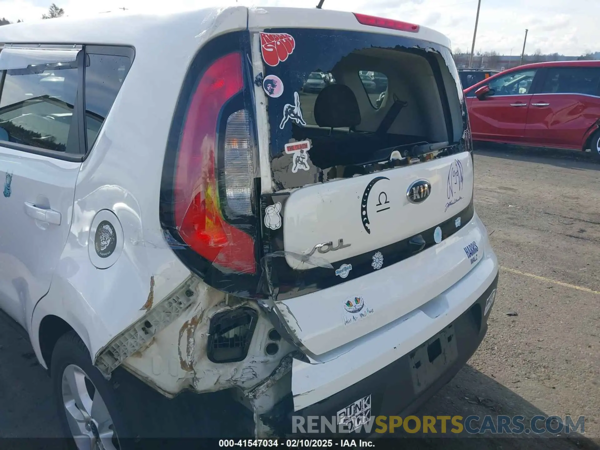 6 Photograph of a damaged car KNDJN2A20K7697018 KIA SOUL 2019