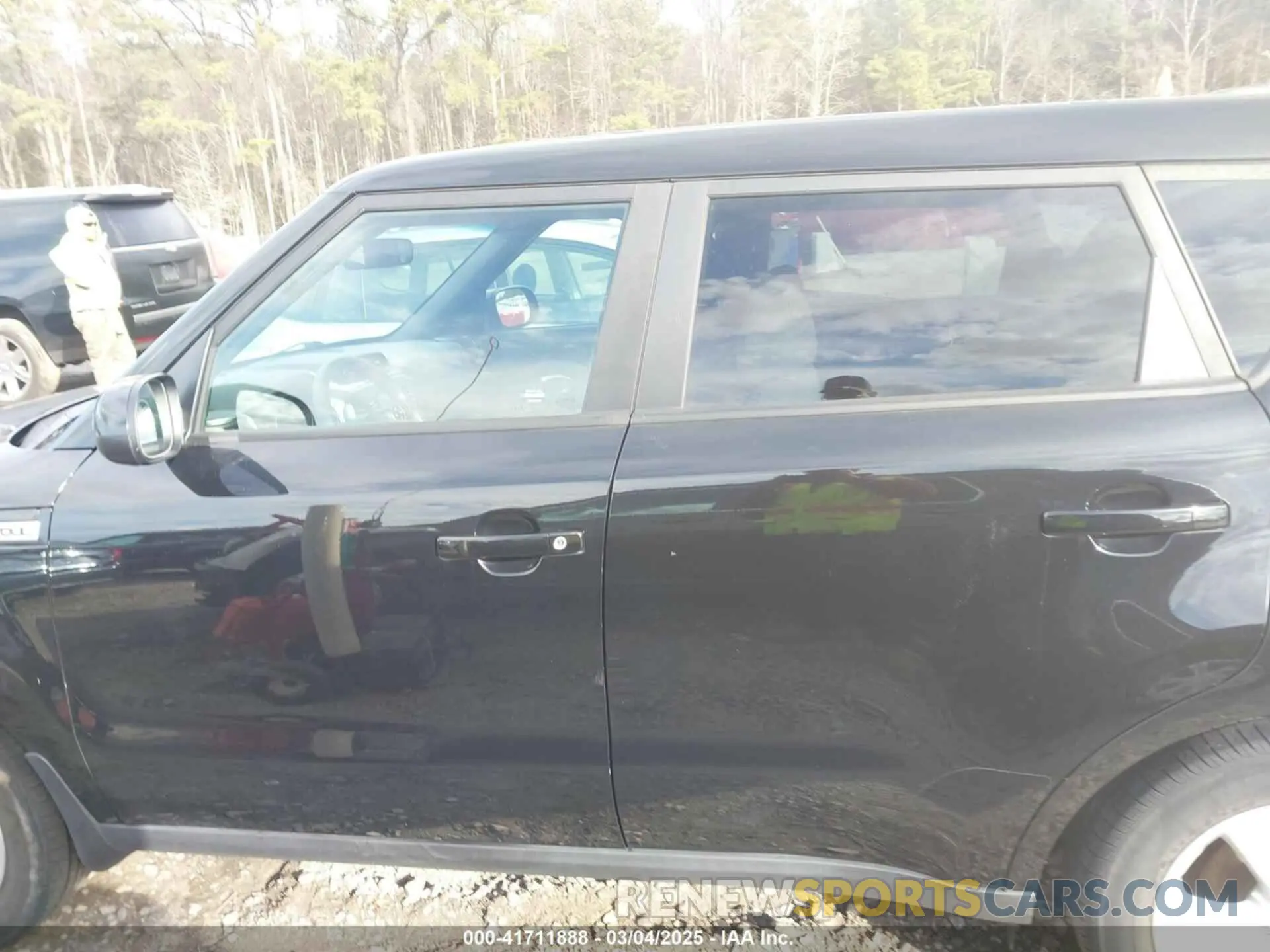 15 Photograph of a damaged car KNDJN2A20K7909321 KIA SOUL 2019