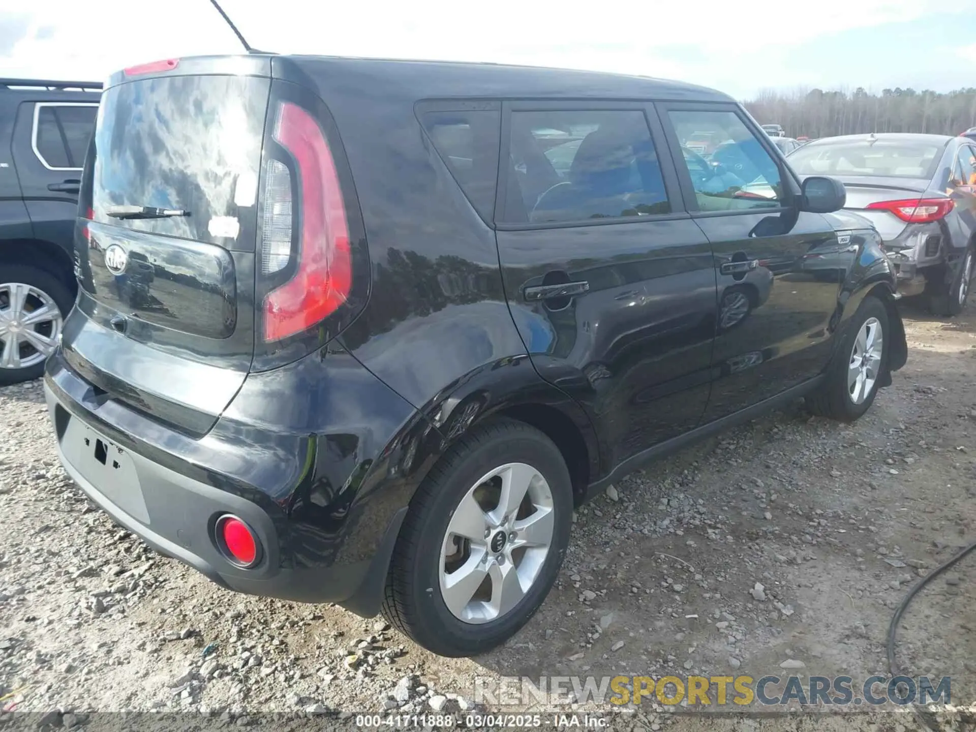 4 Photograph of a damaged car KNDJN2A20K7909321 KIA SOUL 2019