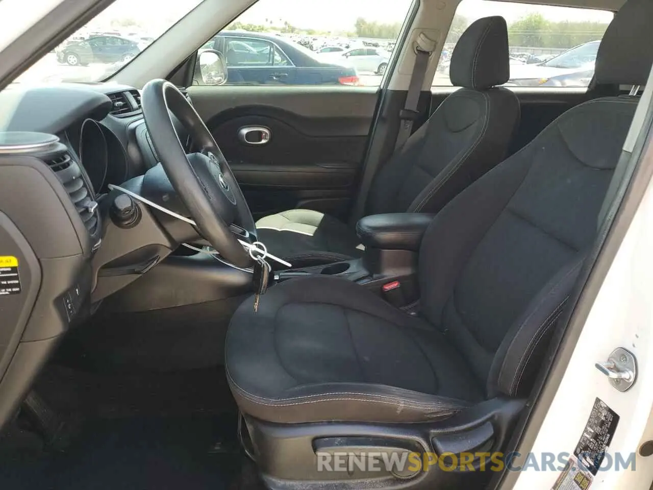 7 Photograph of a damaged car KNDJN2A20K7910436 KIA SOUL 2019