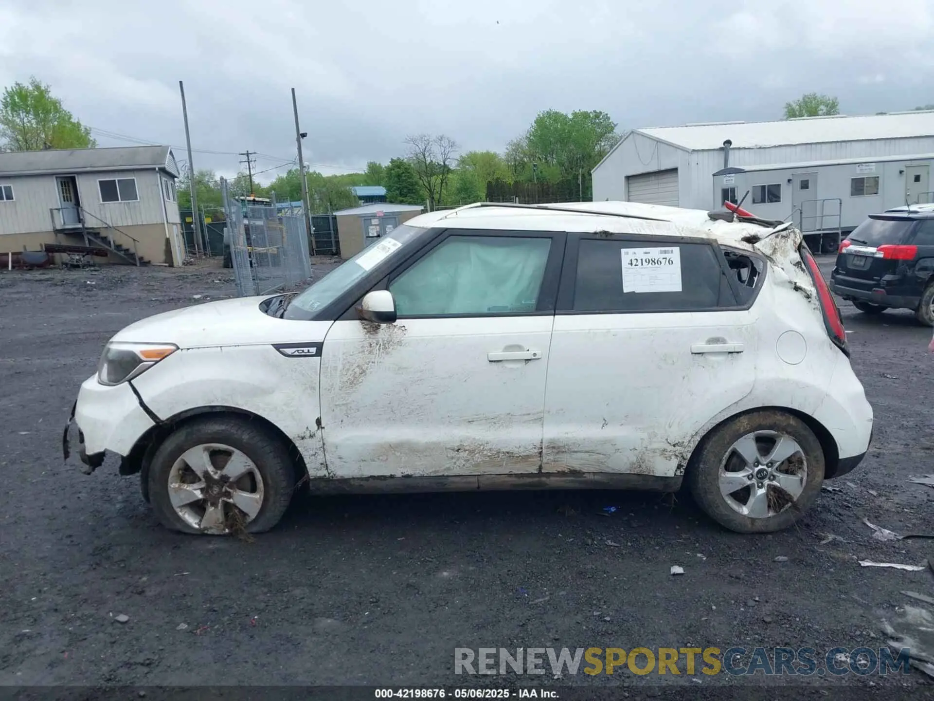 14 Photograph of a damaged car KNDJN2A20K7919055 KIA SOUL 2019
