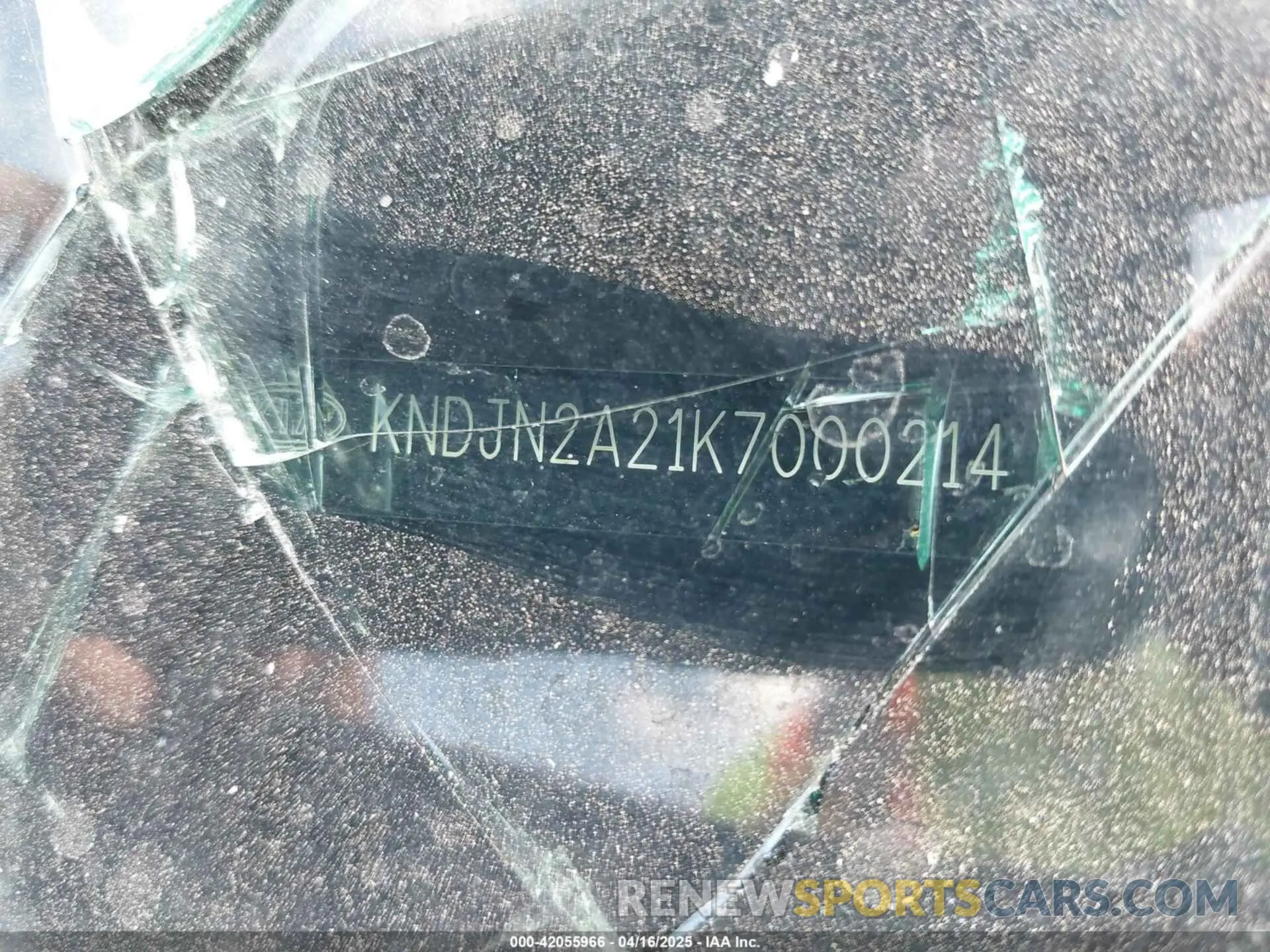 13 Photograph of a damaged car KNDJN2A21K7000214 KIA SOUL 2019