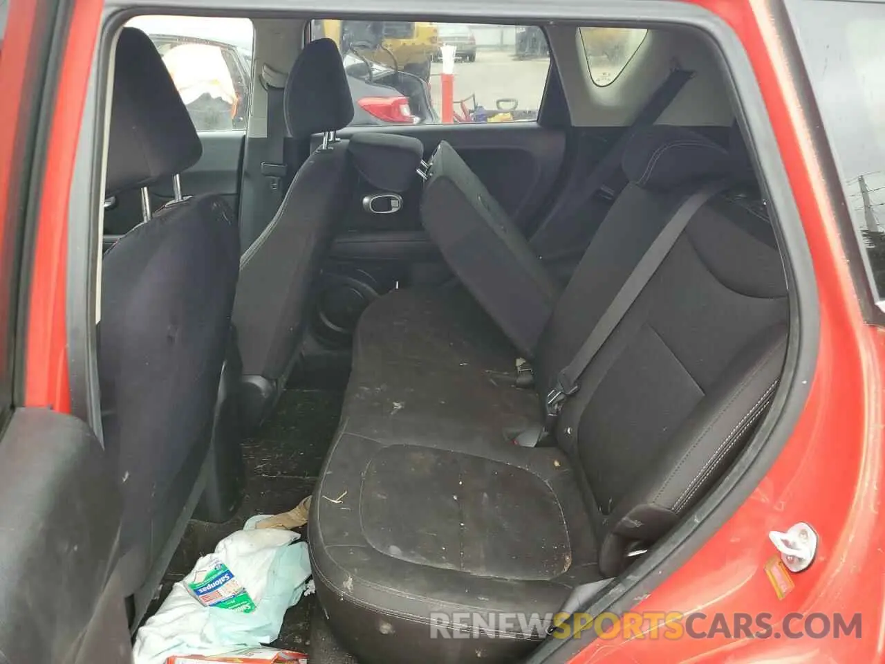 11 Photograph of a damaged car KNDJN2A21K7006420 KIA SOUL 2019