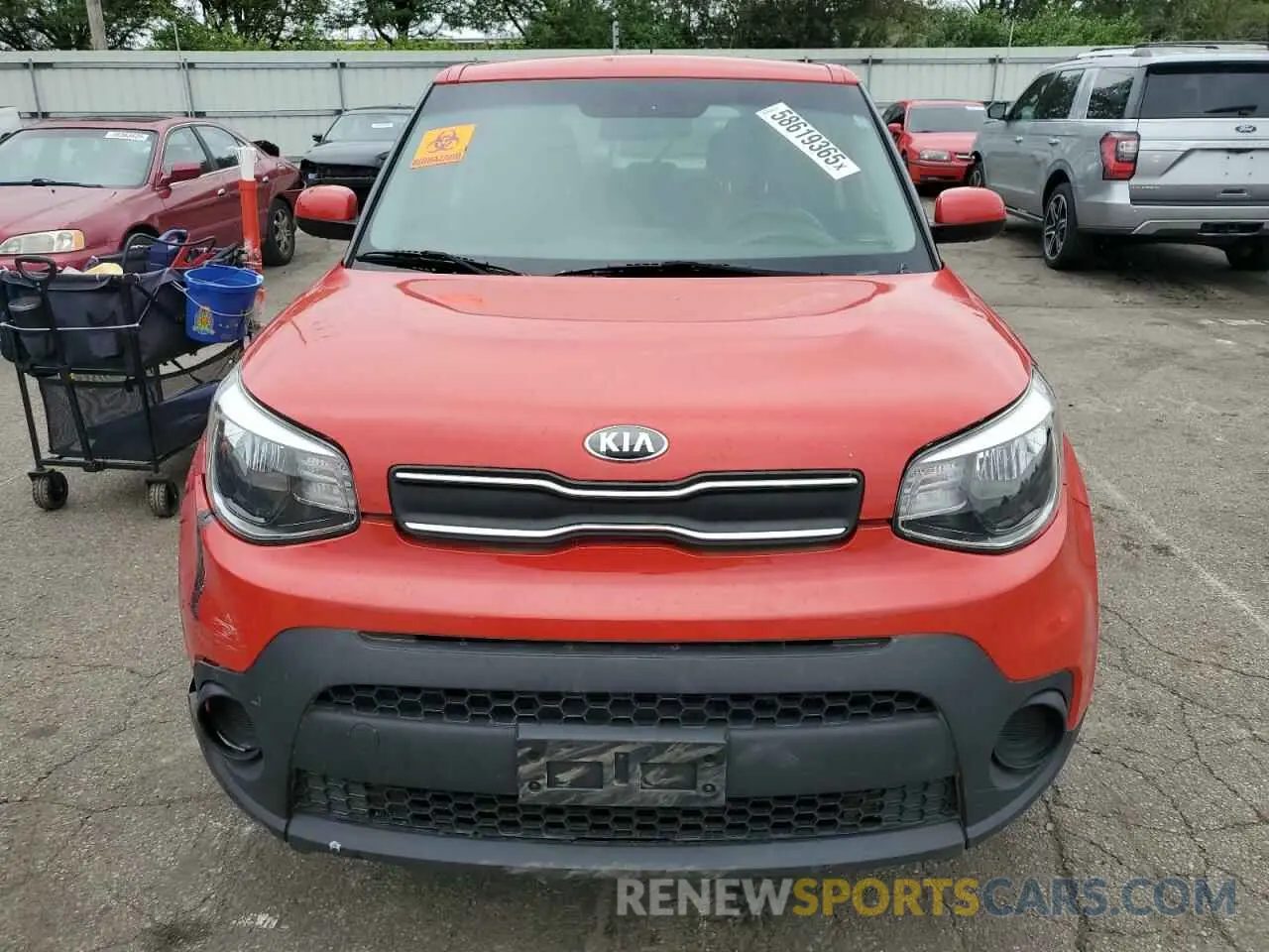 5 Photograph of a damaged car KNDJN2A21K7006420 KIA SOUL 2019
