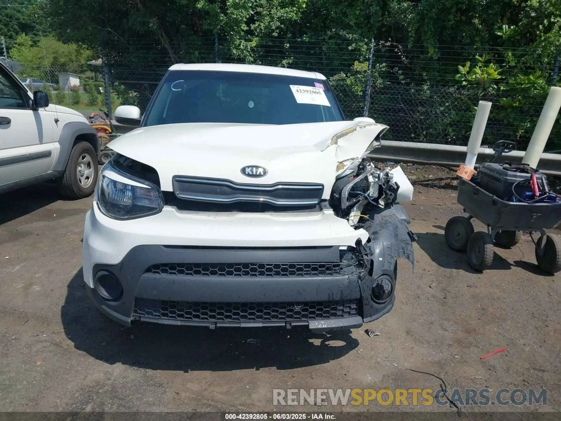 12 Photograph of a damaged car KNDJN2A21K7008670 KIA SOUL 2019