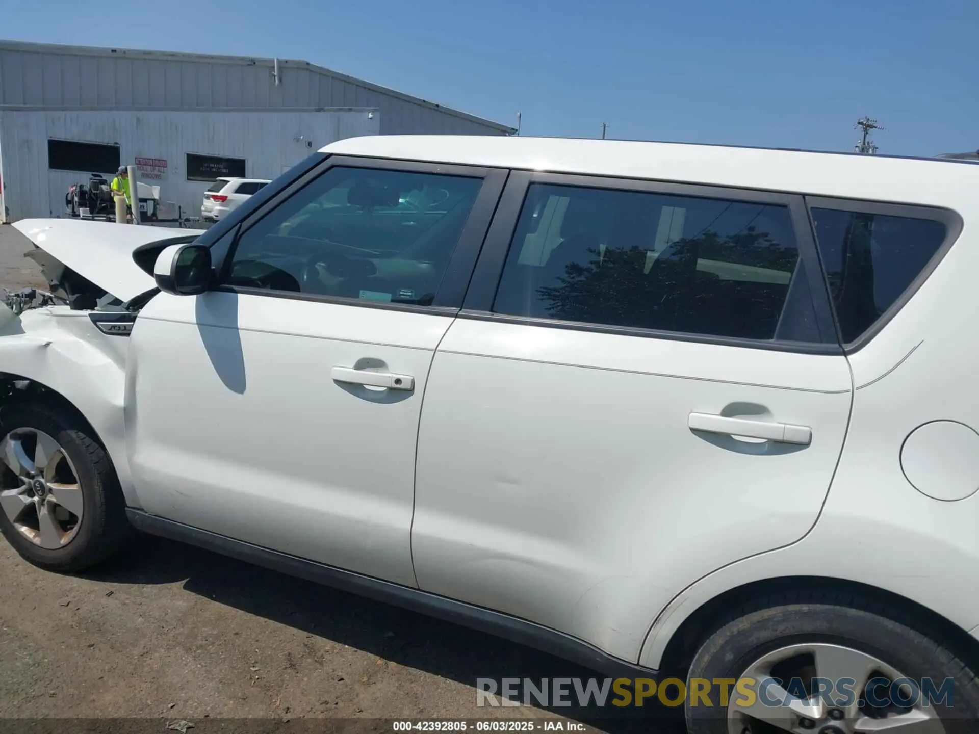 14 Photograph of a damaged car KNDJN2A21K7008670 KIA SOUL 2019