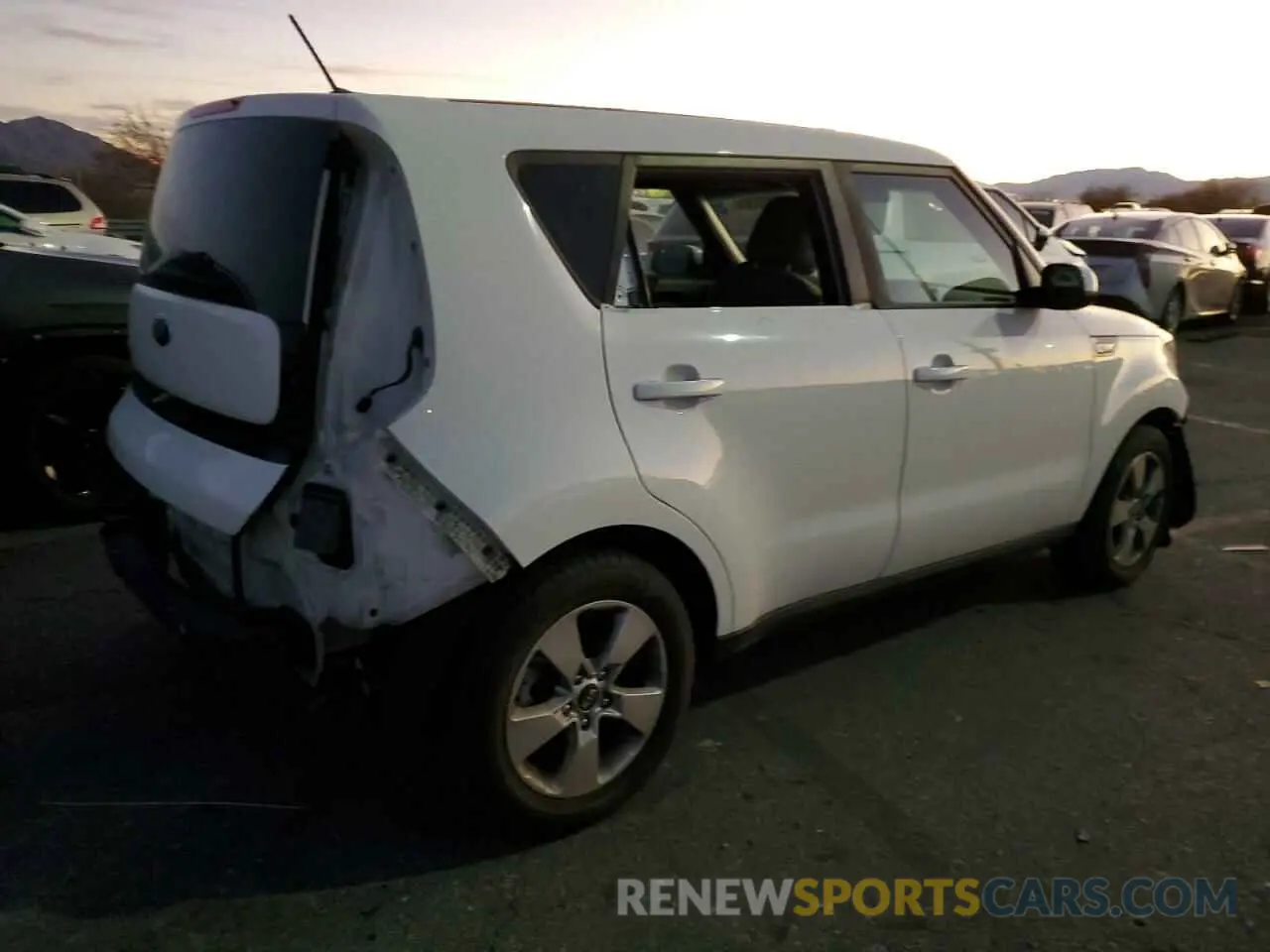 3 Photograph of a damaged car KNDJN2A21K7025730 KIA SOUL 2019