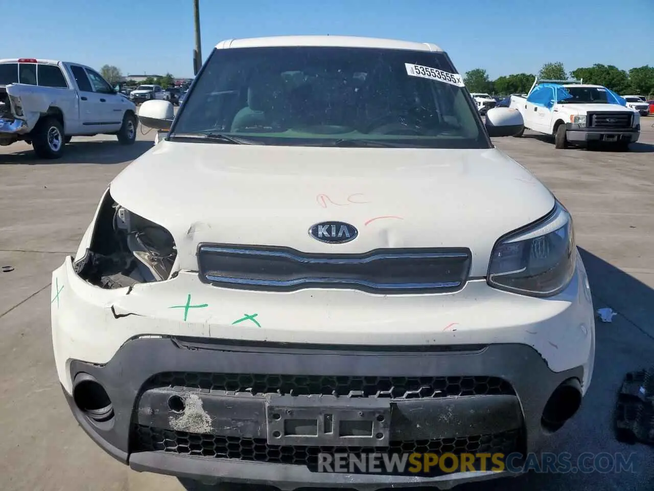 5 Photograph of a damaged car KNDJN2A21K7641203 KIA SOUL 2019