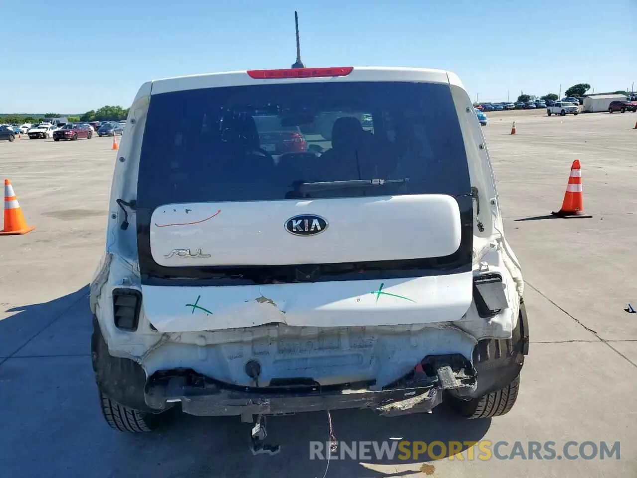 6 Photograph of a damaged car KNDJN2A21K7641203 KIA SOUL 2019