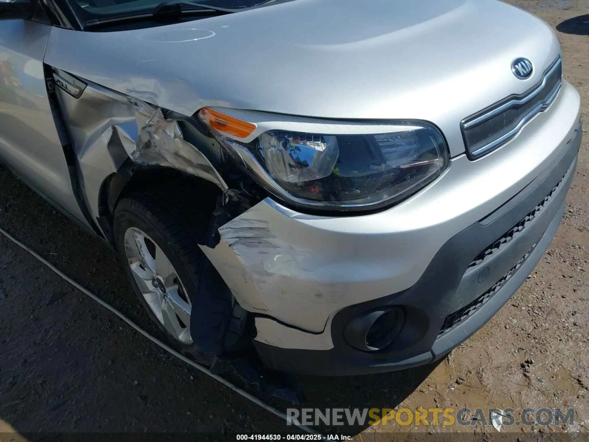 6 Photograph of a damaged car KNDJN2A21K7656087 KIA SOUL 2019