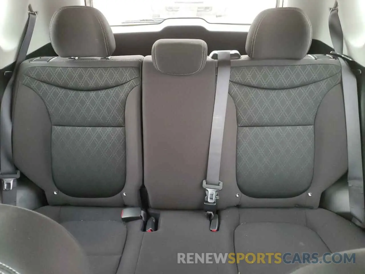 10 Photograph of a damaged car KNDJN2A21K7663203 KIA SOUL 2019