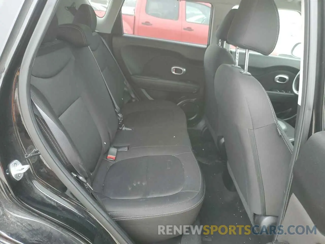 11 Photograph of a damaged car KNDJN2A21K7663203 KIA SOUL 2019