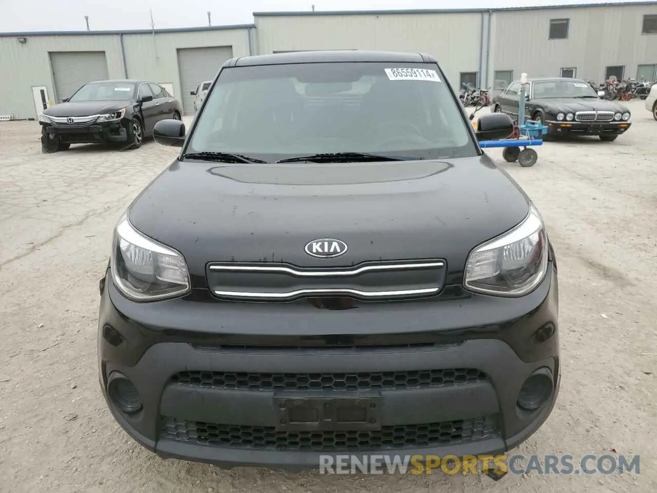 5 Photograph of a damaged car KNDJN2A21K7663203 KIA SOUL 2019