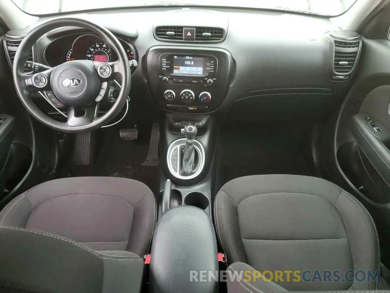 8 Photograph of a damaged car KNDJN2A21K7663203 KIA SOUL 2019