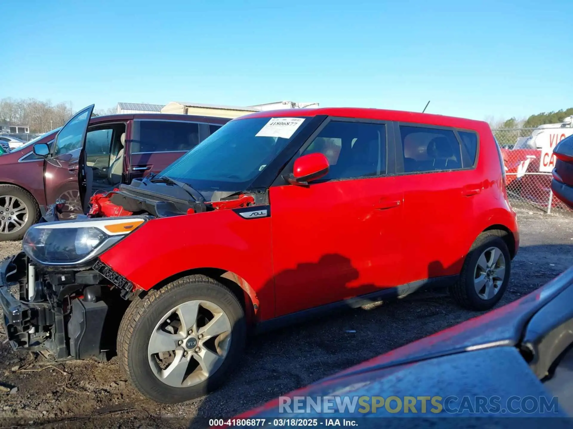 14 Photograph of a damaged car KNDJN2A21K7673925 KIA SOUL 2019