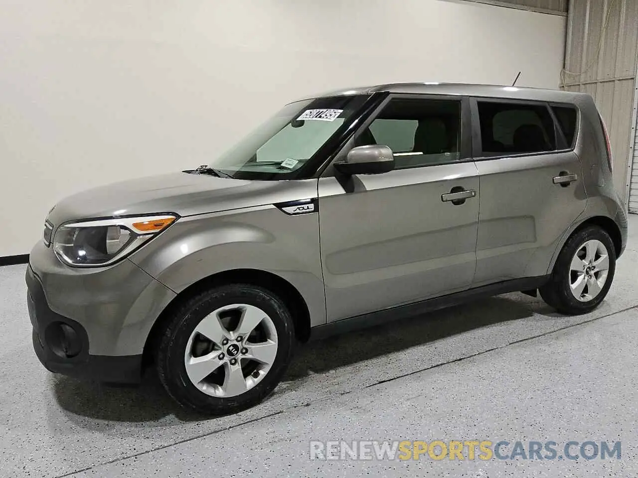 1 Photograph of a damaged car KNDJN2A21K7690384 KIA SOUL 2019