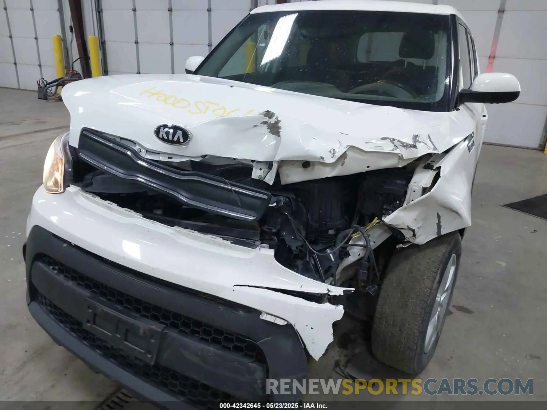 6 Photograph of a damaged car KNDJN2A21K7699666 KIA SOUL 2019