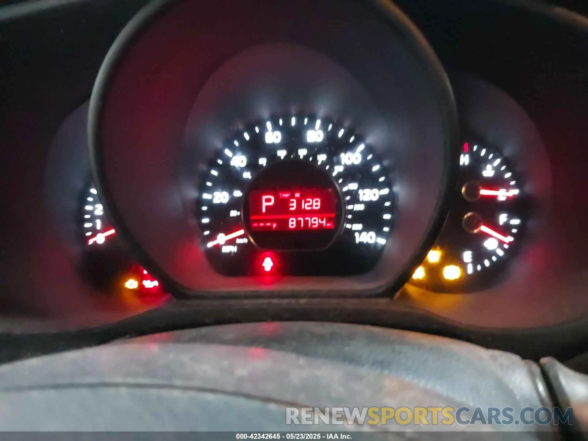 7 Photograph of a damaged car KNDJN2A21K7699666 KIA SOUL 2019