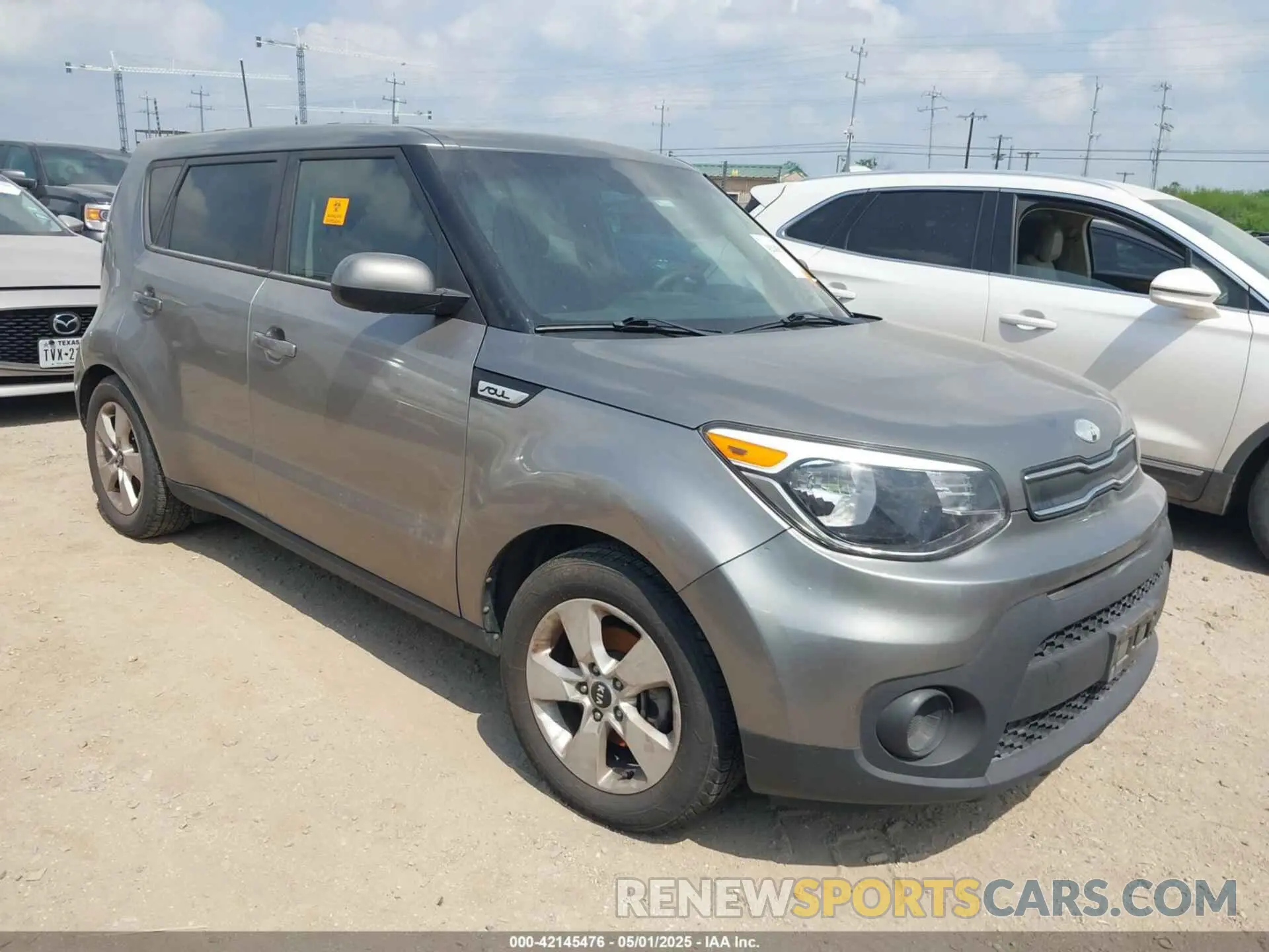 1 Photograph of a damaged car KNDJN2A22K7003994 KIA SOUL 2019