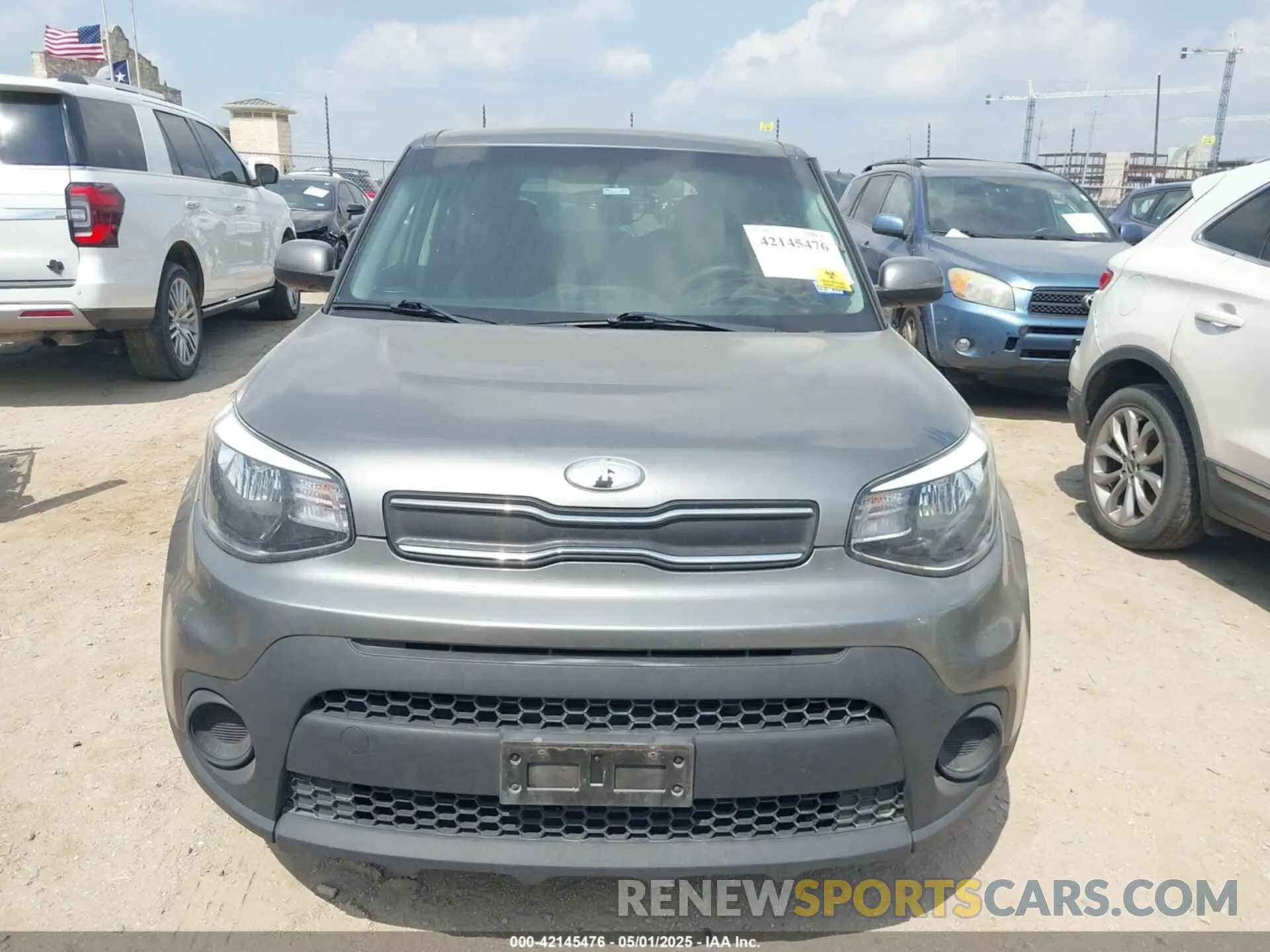 6 Photograph of a damaged car KNDJN2A22K7003994 KIA SOUL 2019